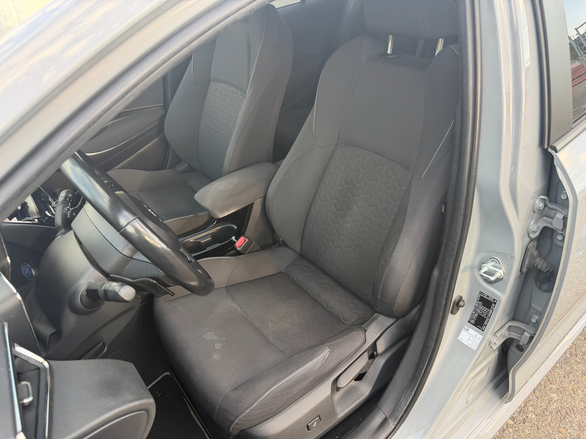 TOYOTA Corolla Touring Sports 2.0 HSD Trend e-CVT-image-12