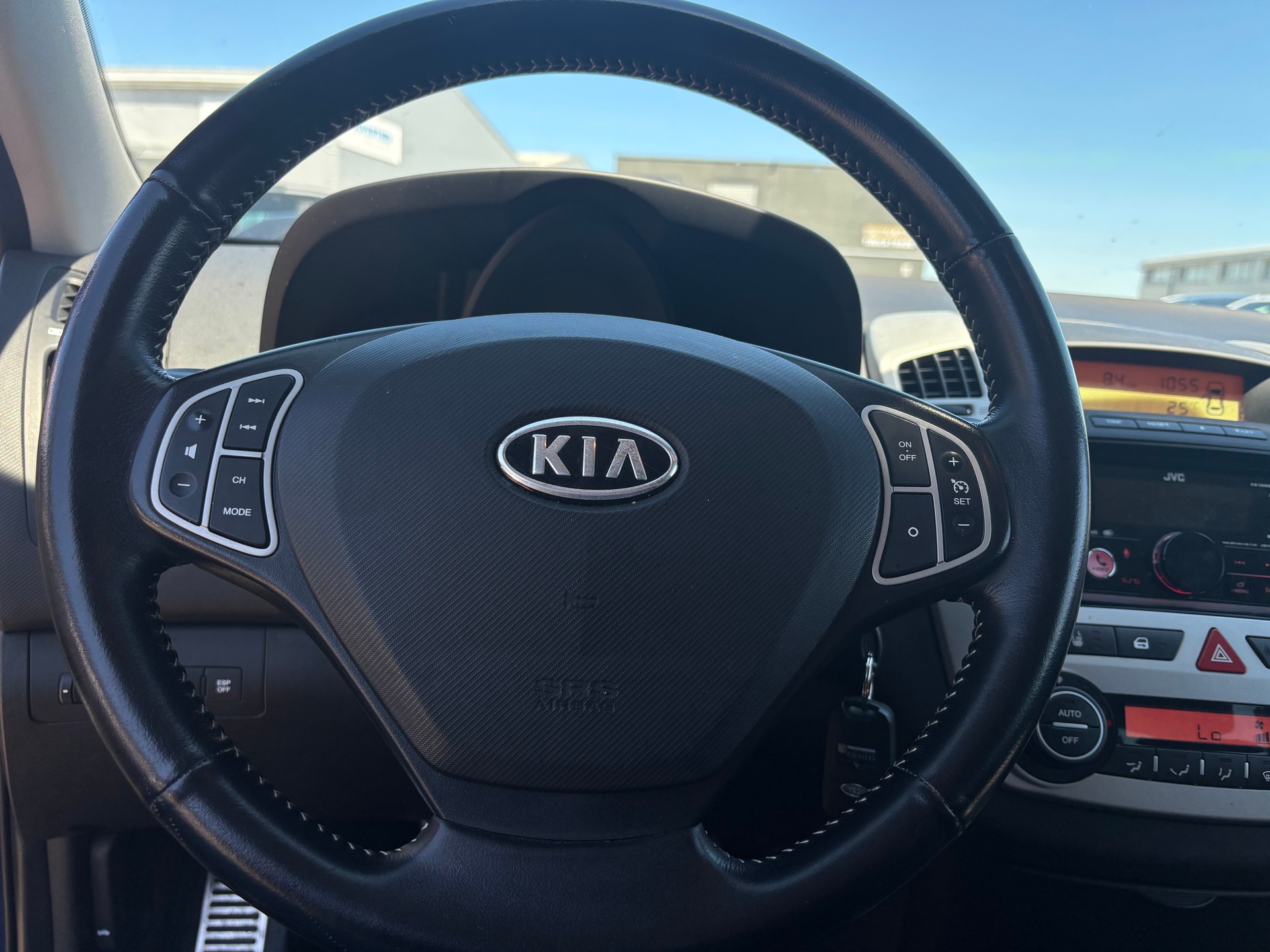 KIA Pro_Cee'd 2.0 16V Sport-image-5