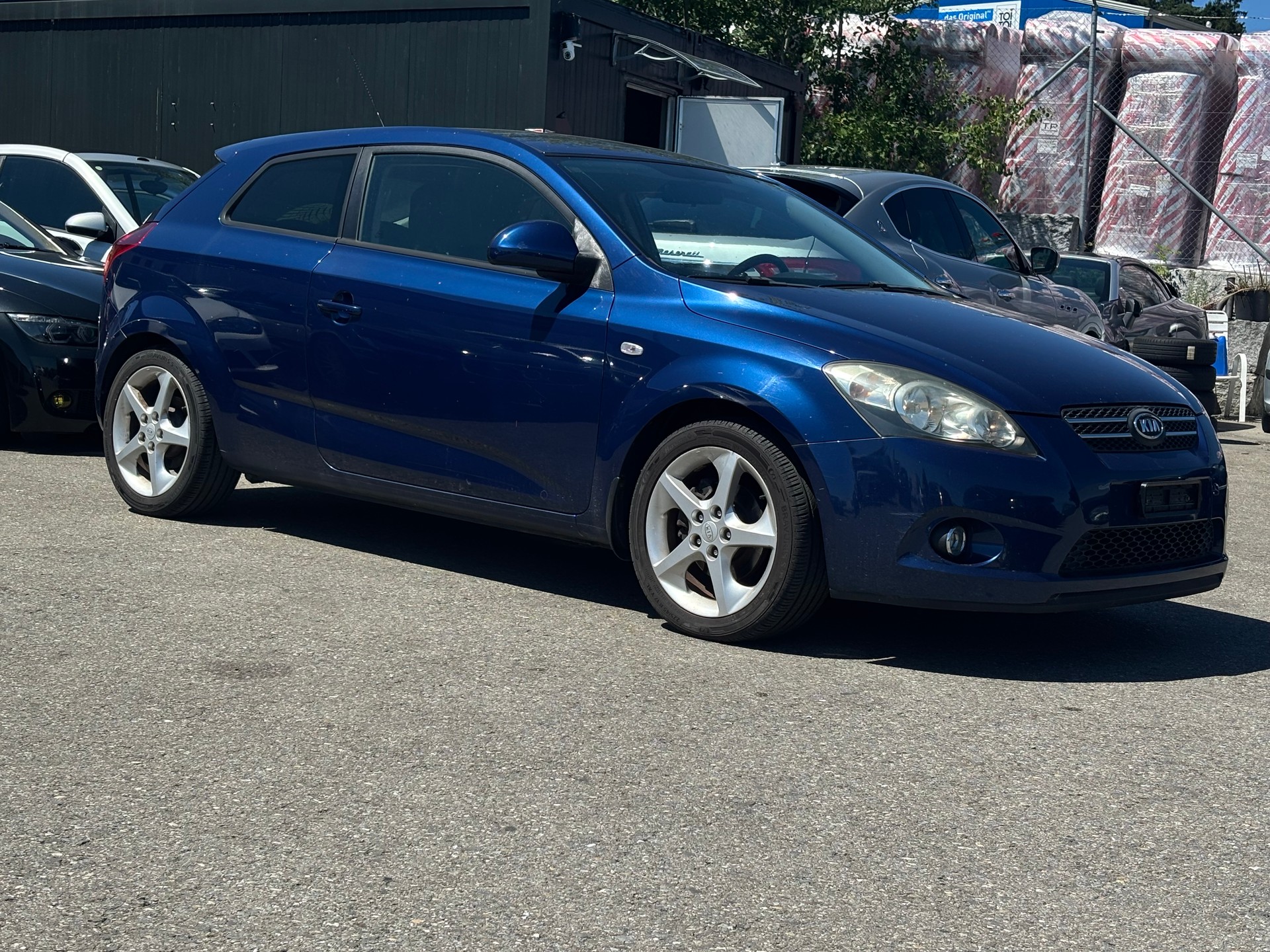 KIA Pro_Cee'd 2.0 16V Sport-image-1