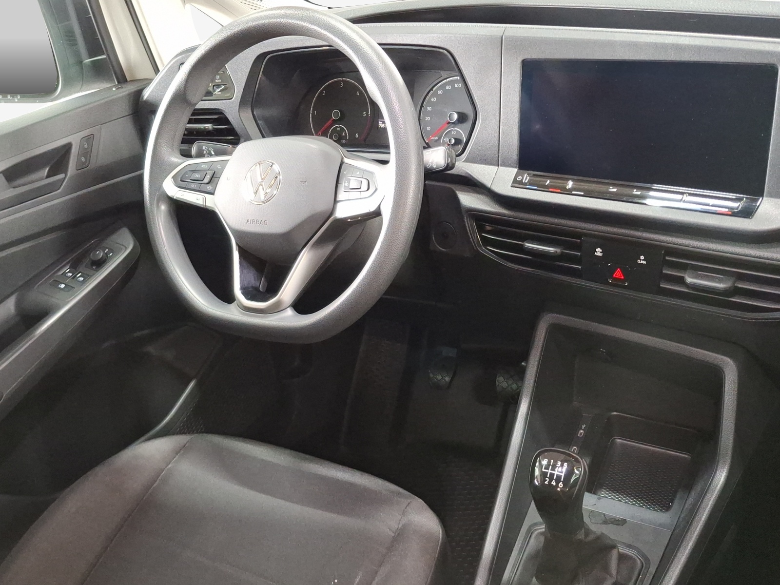 VW Caddy Cargo 2.0TDI Maxi 4Motion-image-8