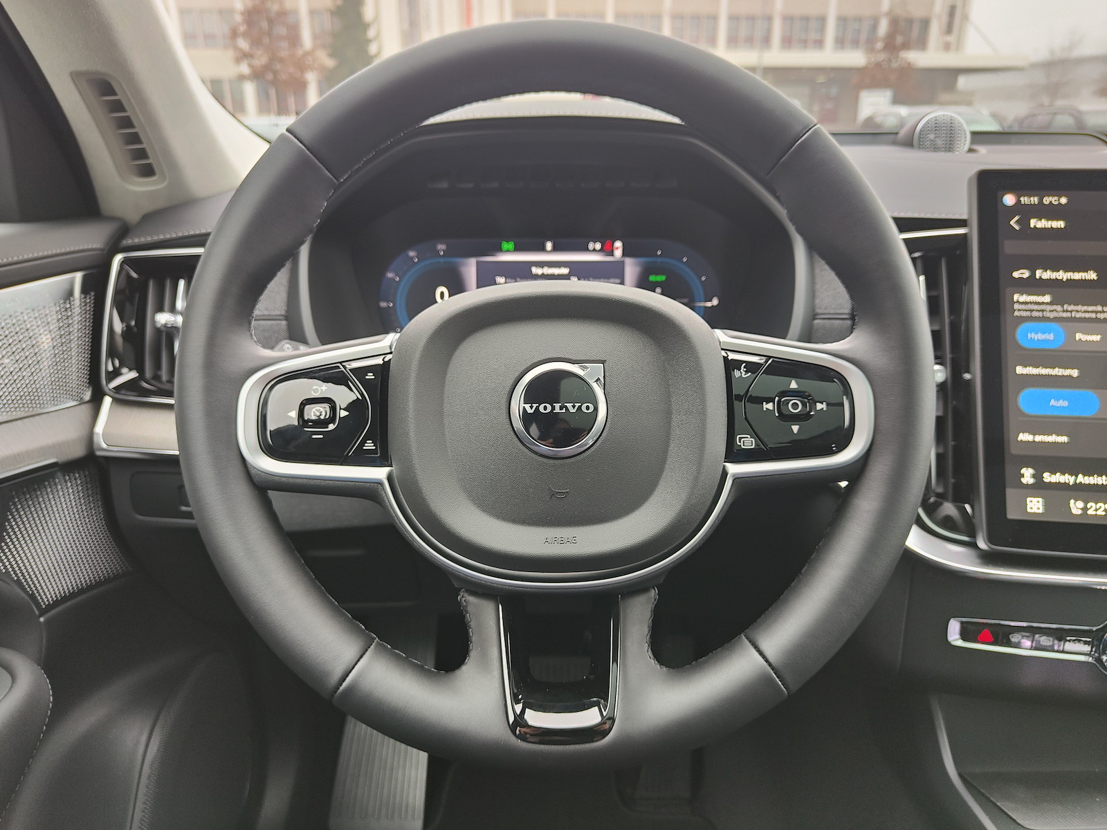 VOLVO XC90 2.0 T8 TE Ultra Bright eAWD-image-8