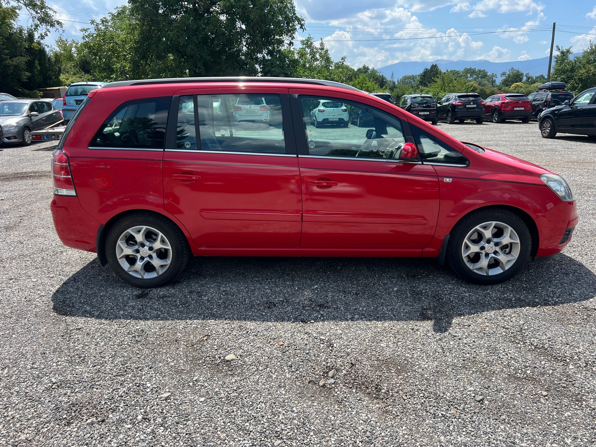 OPEL Zafira 2.2i 16V Essentia-image-6