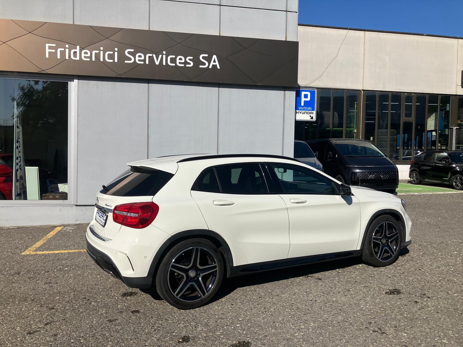 MERCEDES-BENZ GLA 250 AMG Line 4Matic 7G-DCT-image-7