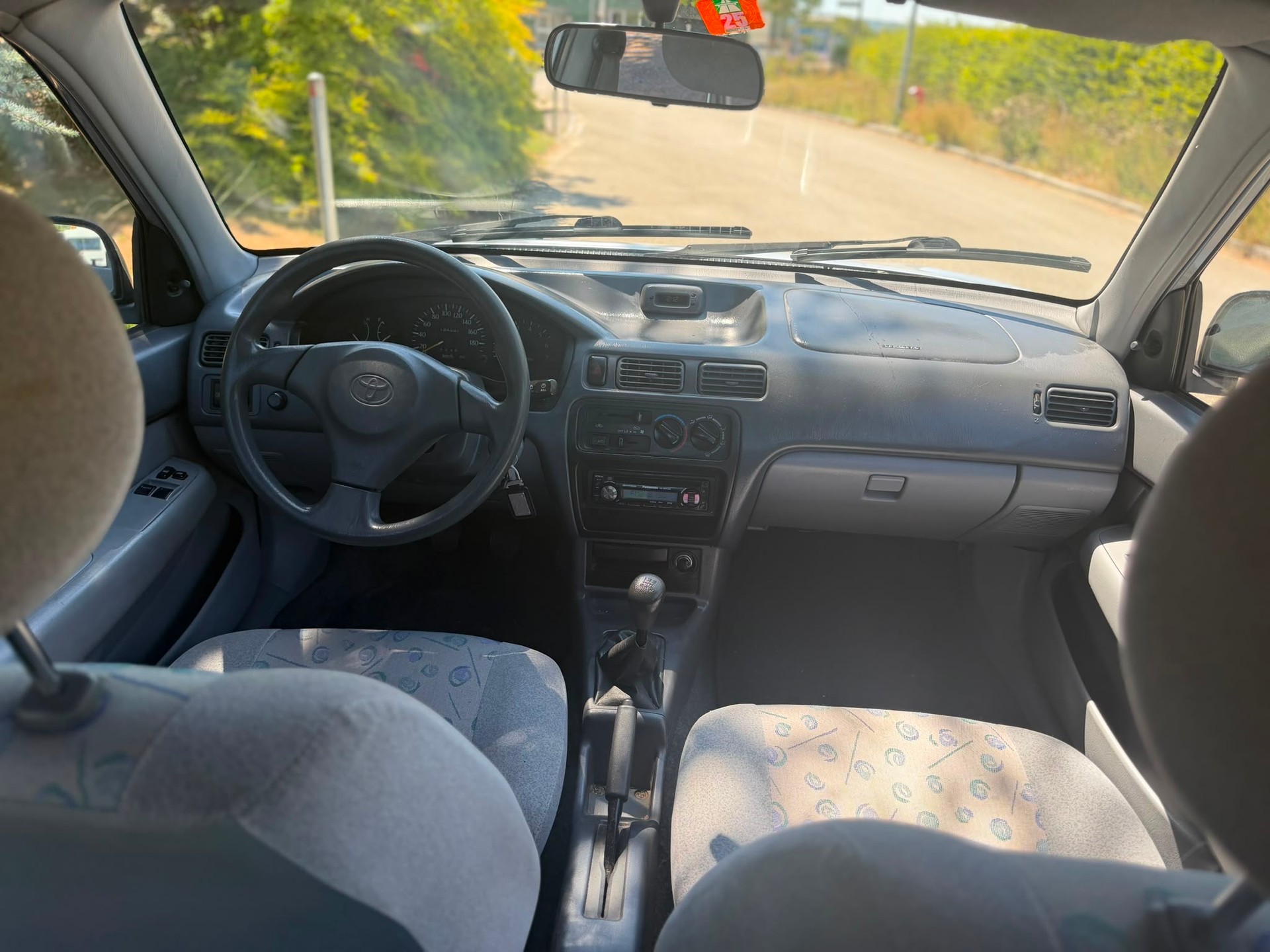 TOYOTA Starlet 1.3 Crystal-image-8