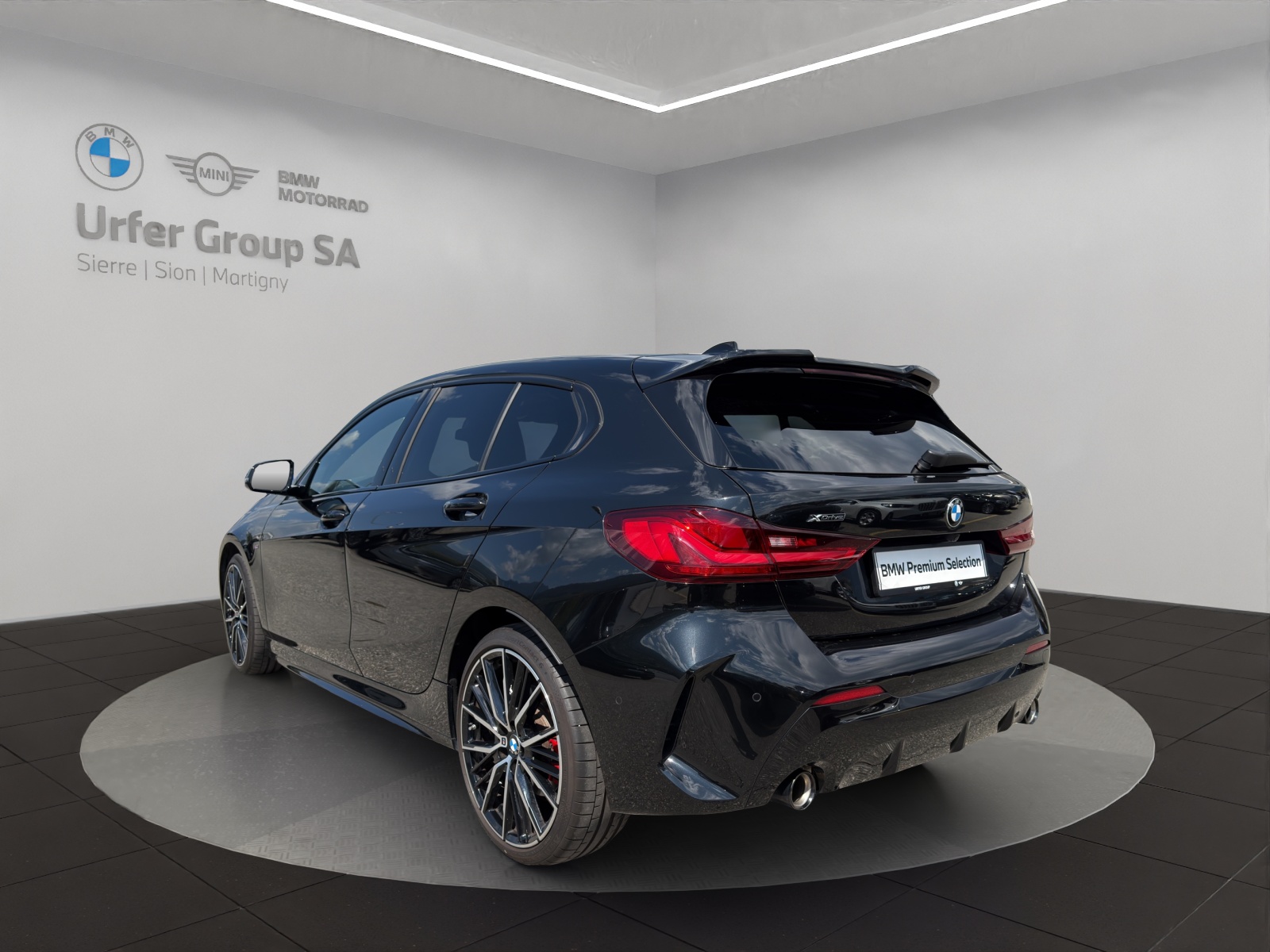 BMW 120d xDrive Steptronic M Sport (CH)-image-2