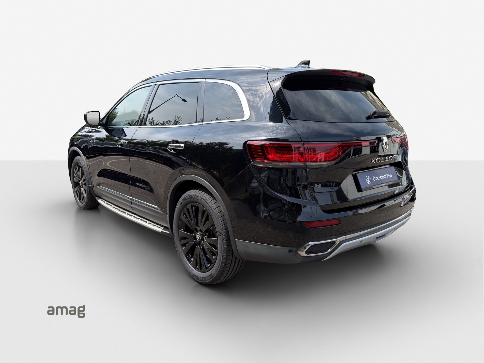 RENAULT Koleos 1.3 EDC Initiale Paris-showroom-element-2