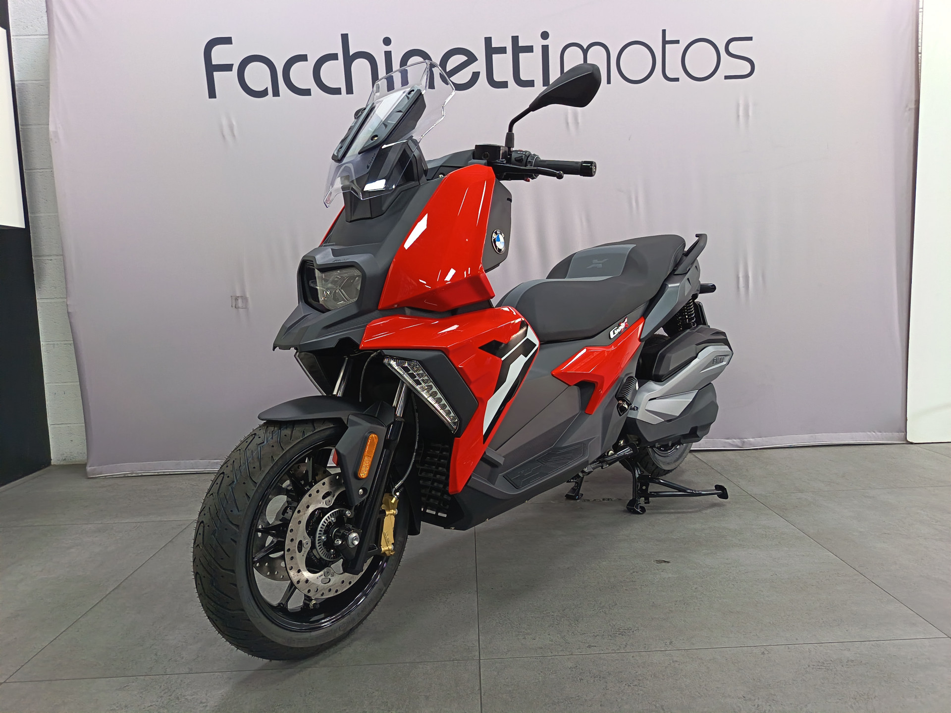 BMW C 400 X Passion *** OFFRE SPECIALE FACCHINETTI ***-showroom-element-2