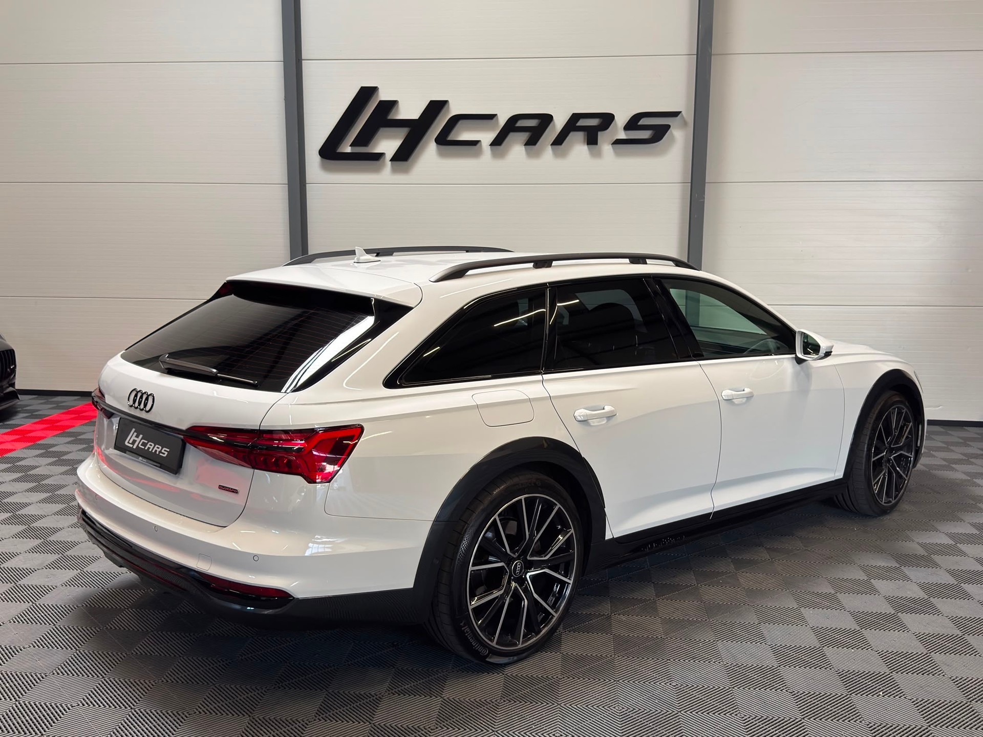 AUDI A6 Allroad 3.0 50 TDI quattro T-Tronic-image-3