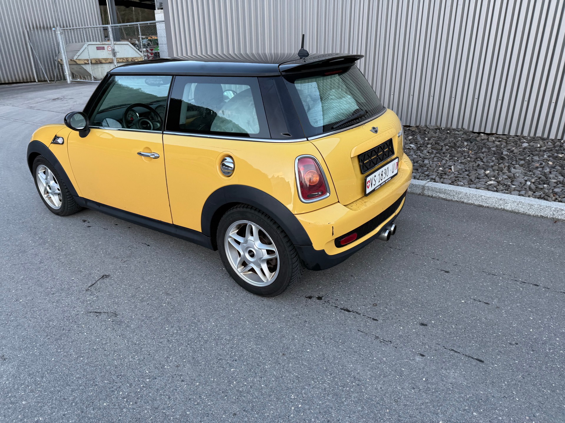 MINI S-image-1