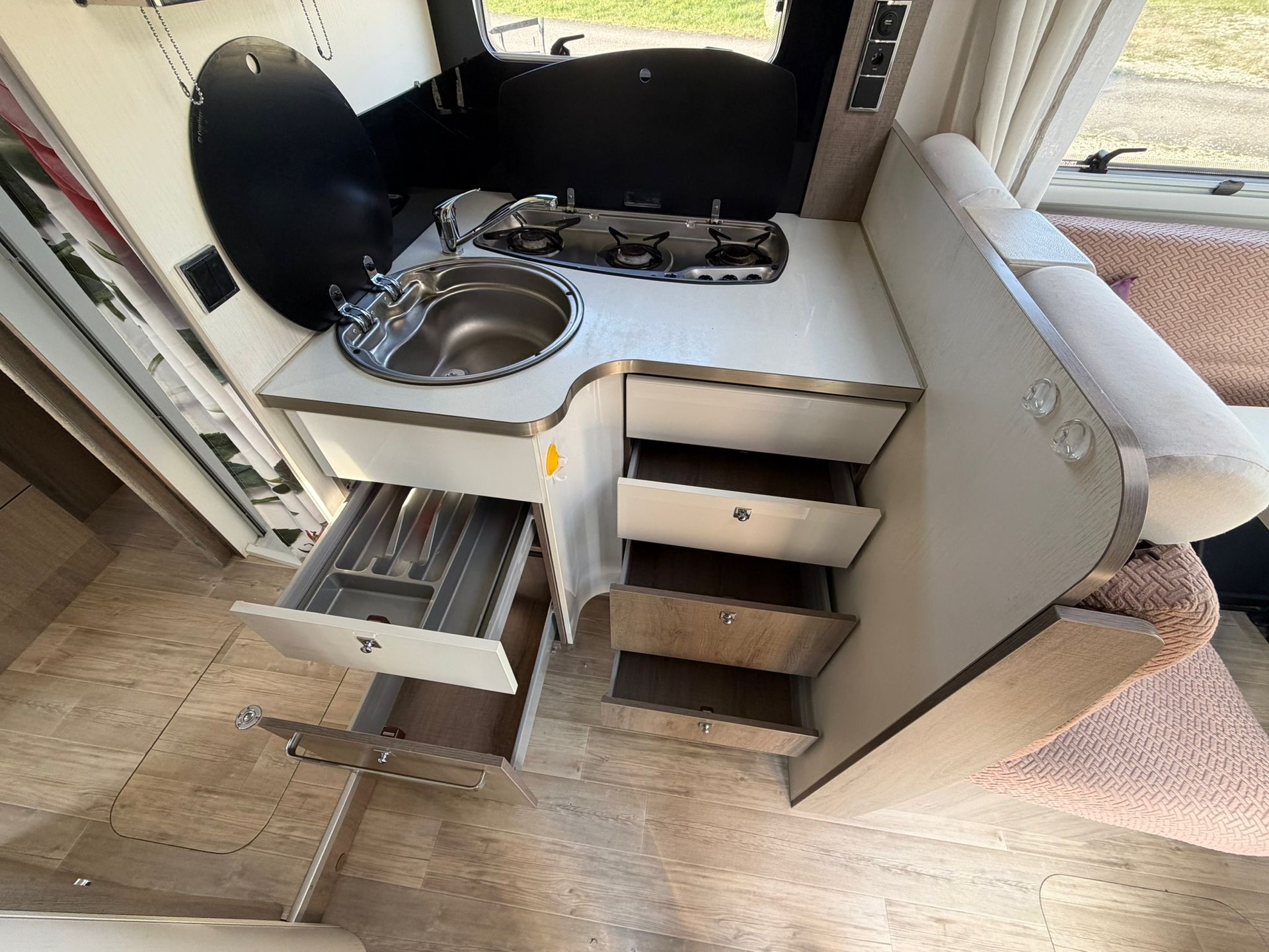 FIAT 2.3JTD 130PS BAVARIA 740C***QUENNSBETT***AUTOMAT***TOP-PREIS***-image-10