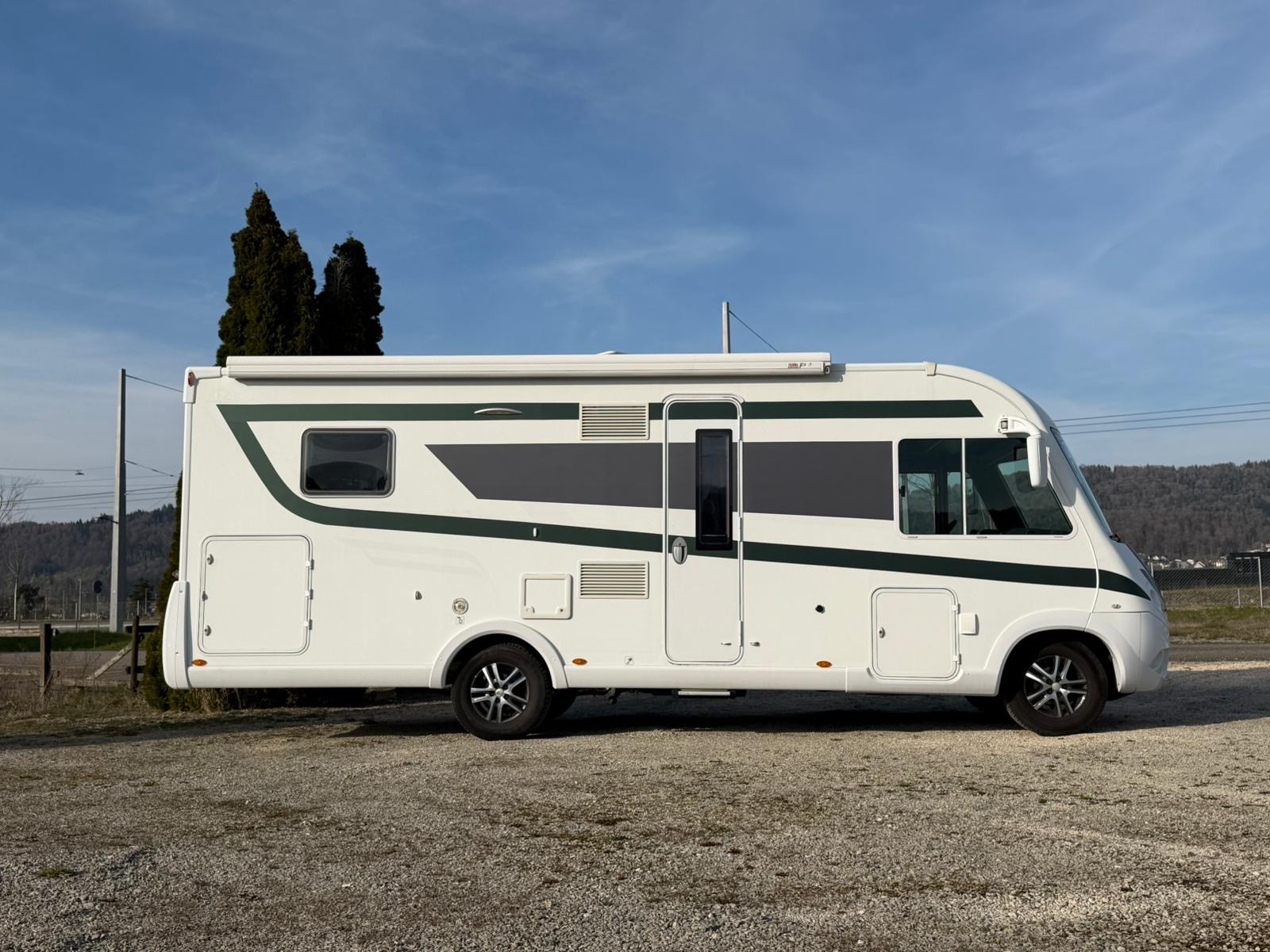 FIAT 2.3JTD 130PS BAVARIA 740C***QUENNSBETT***AUTOMAT***TOP-PREIS***-image-1