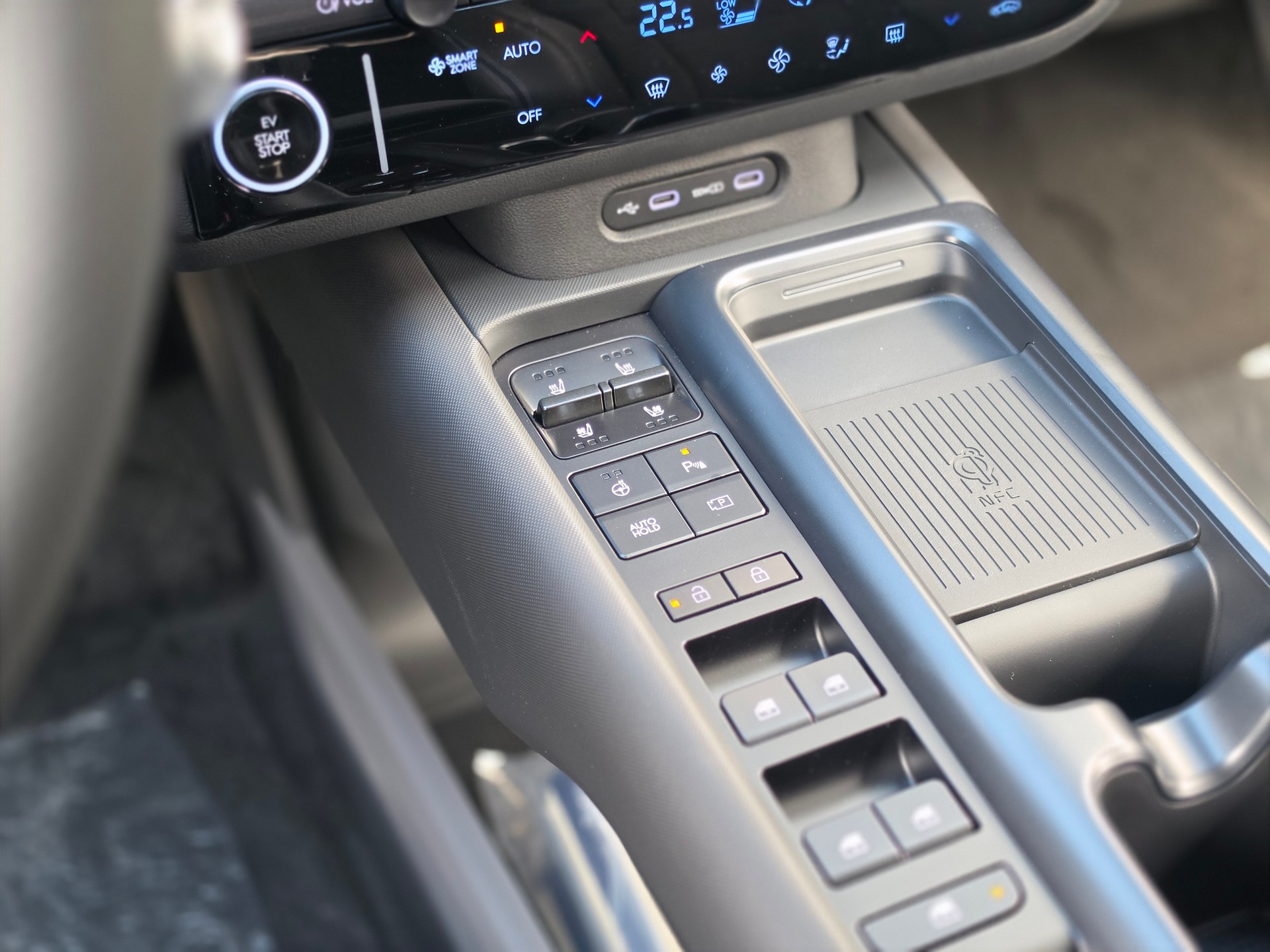 HYUNDAI Ioniq 6 84kWh N 4WD-image-12