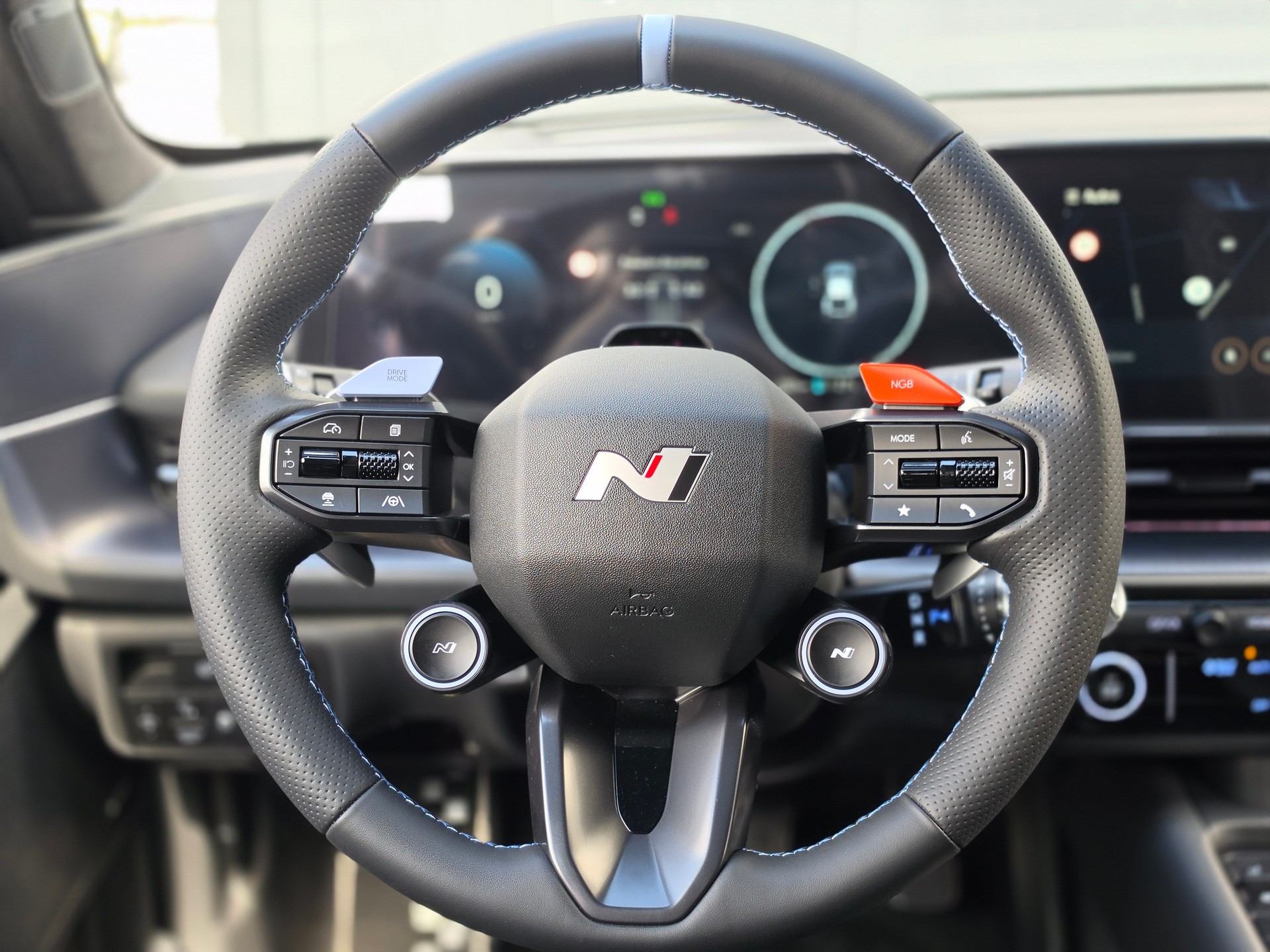 HYUNDAI Ioniq 6 84kWh N 4WD-image-5