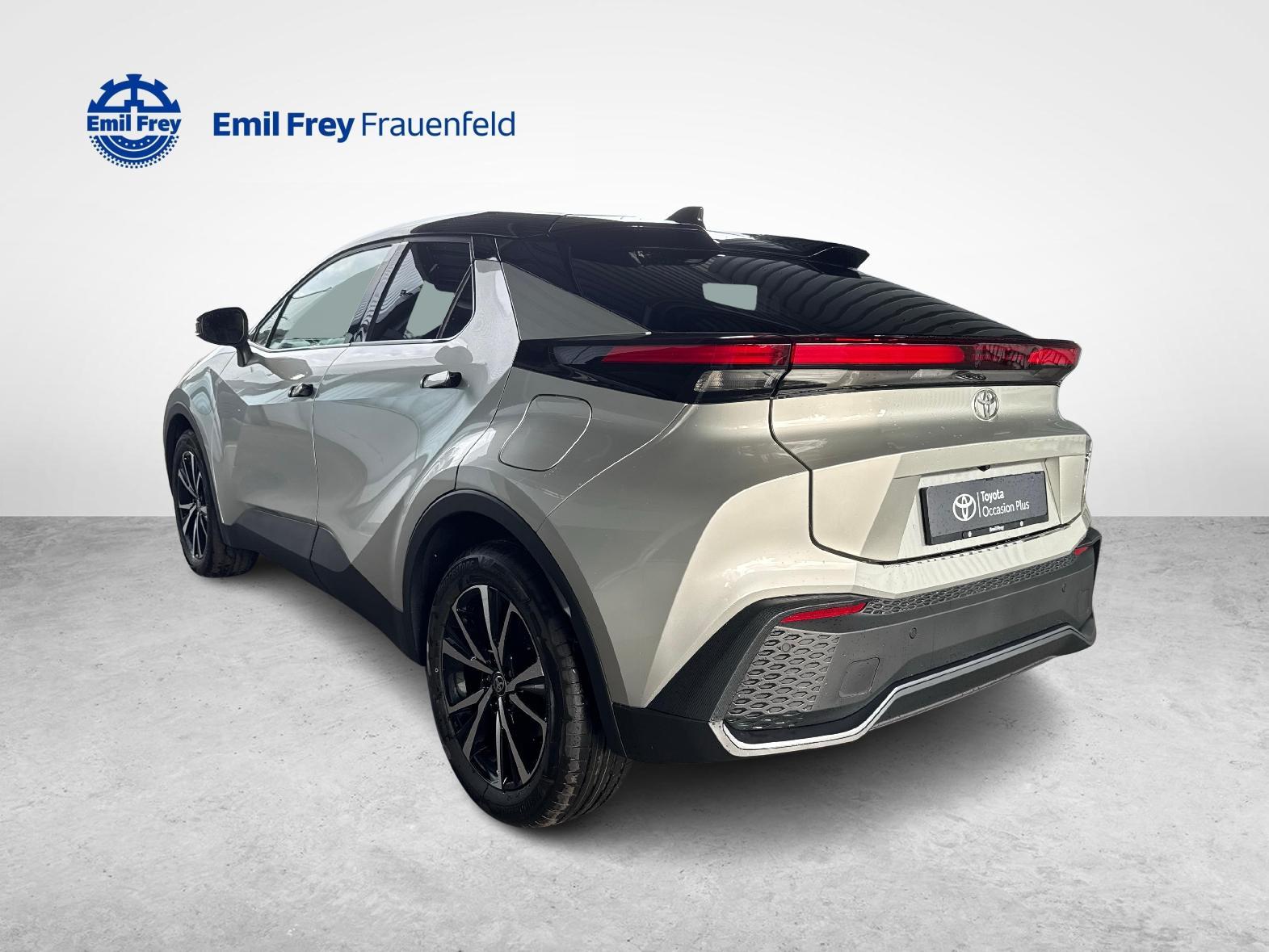 TOYOTA C-HR 2.0 PHEV Swiss Edition-image-2