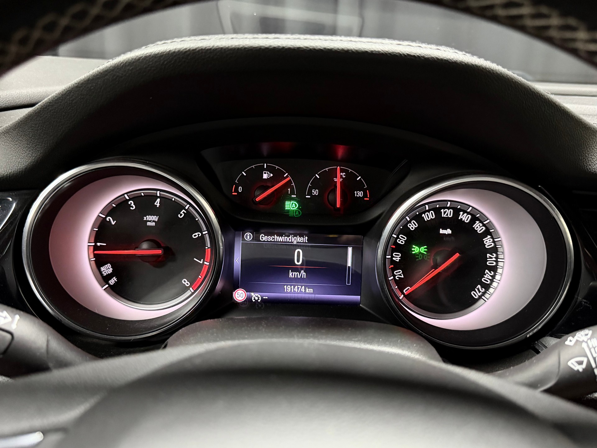 OPEL Insignia 1.5 T Sports Tourer Edition-image-14