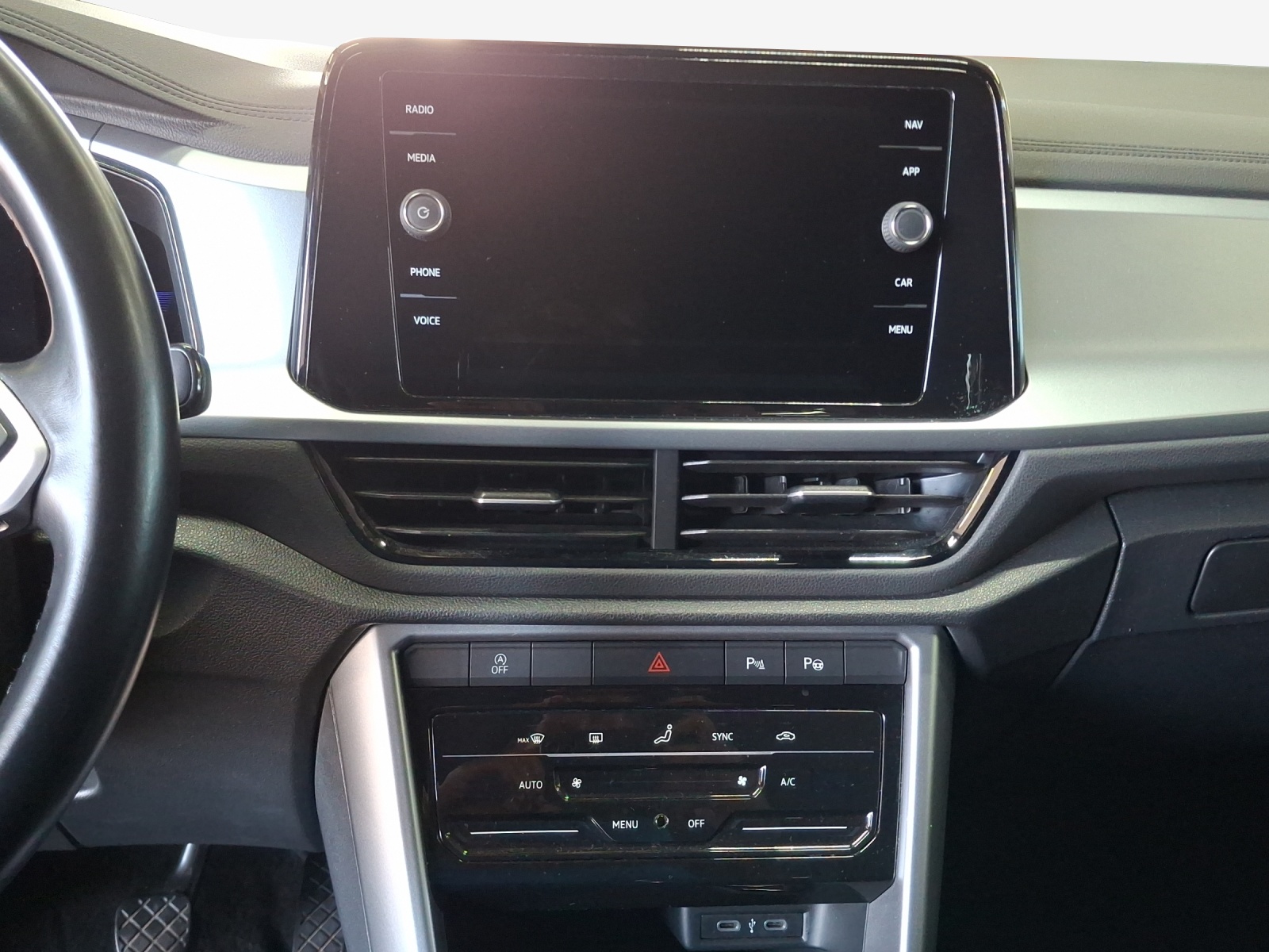 VW T-Roc 1.5 TSI EVO Life-image-10
