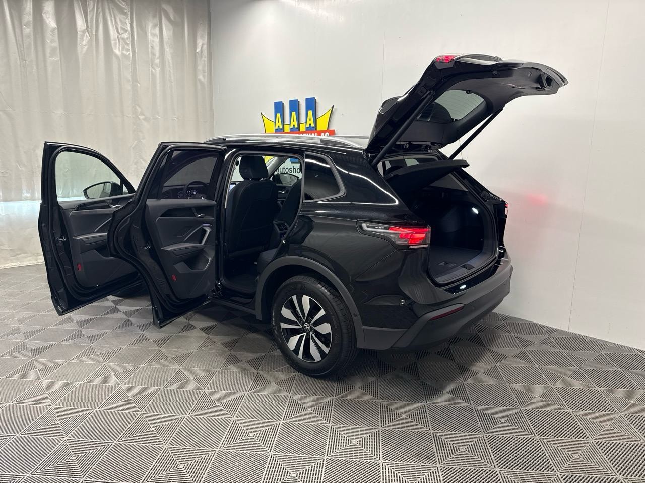 VW Tiguan 1.5 TSI evo2 mHEV DSG-image-14
