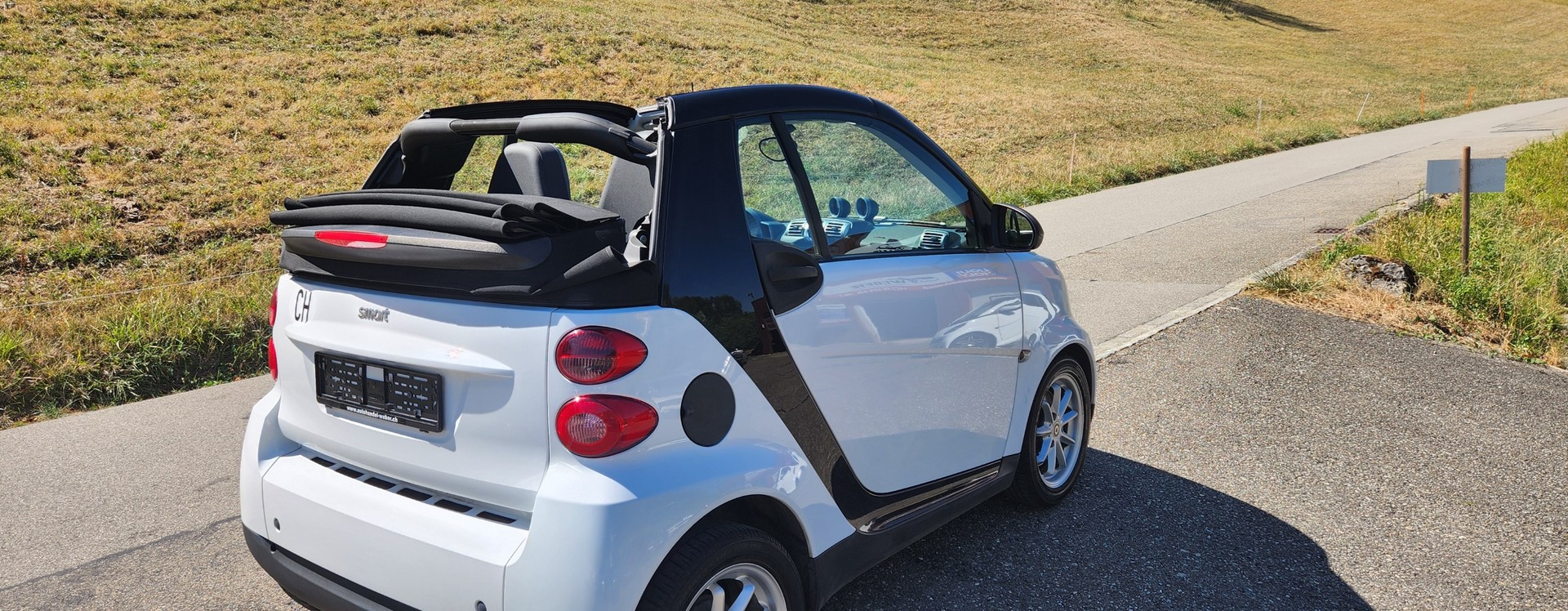 SMART fortwo my first cabrio-image-5