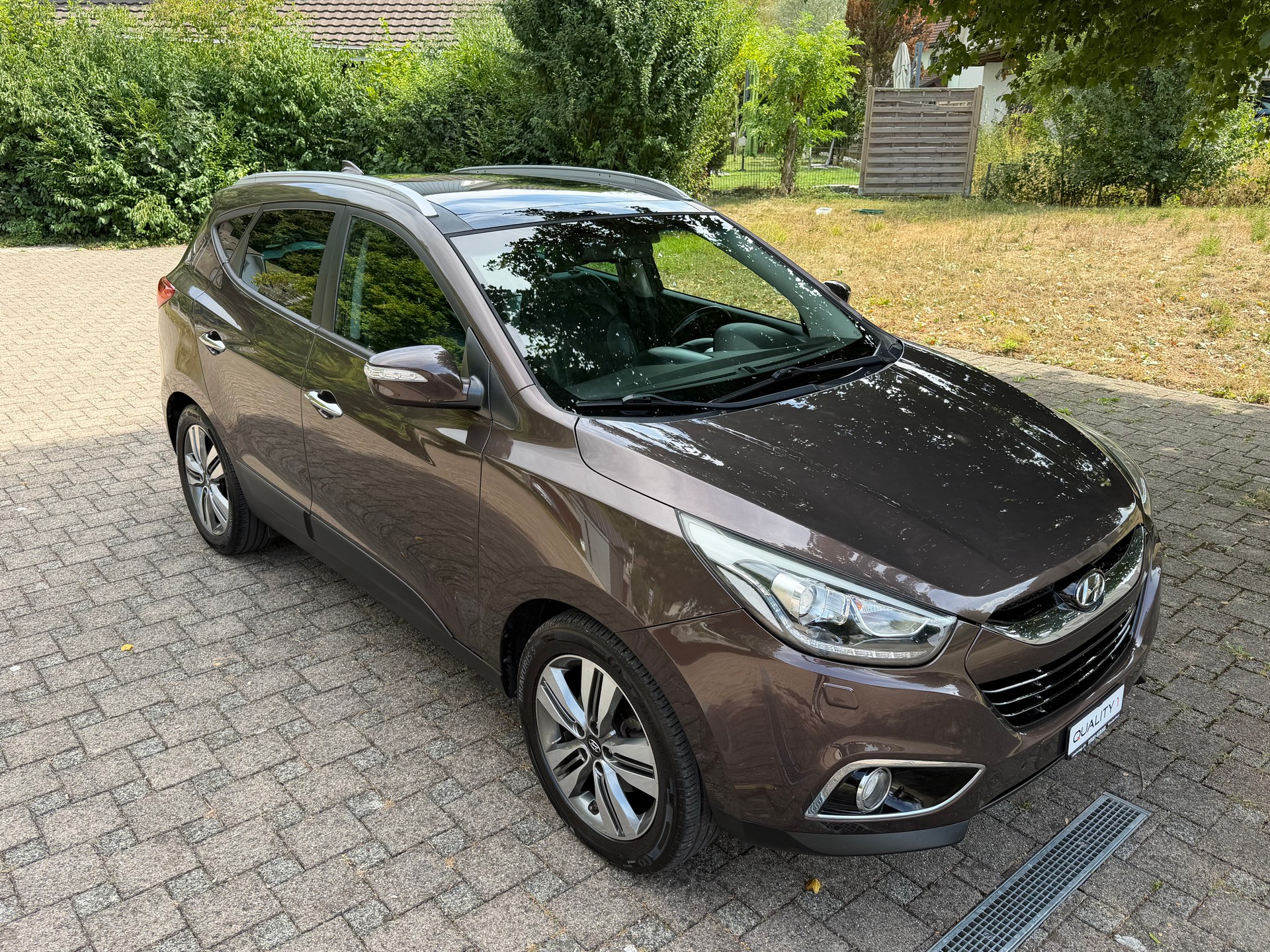 HYUNDAI iX 35 2.0 CRDi Premium 2WD-image-1