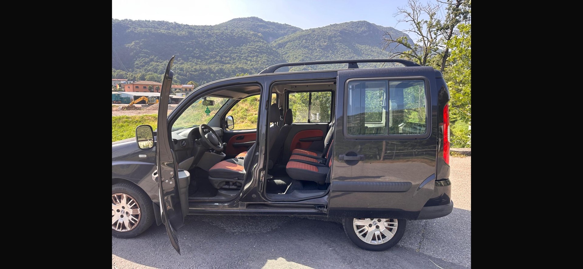 FIAT Doblò 1.3 JTD Family-image-6