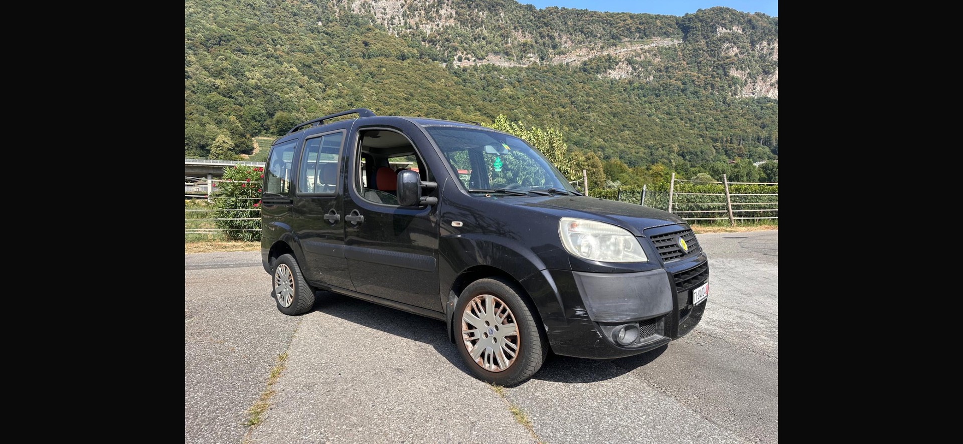 FIAT Doblò 1.3 JTD Family-image-0