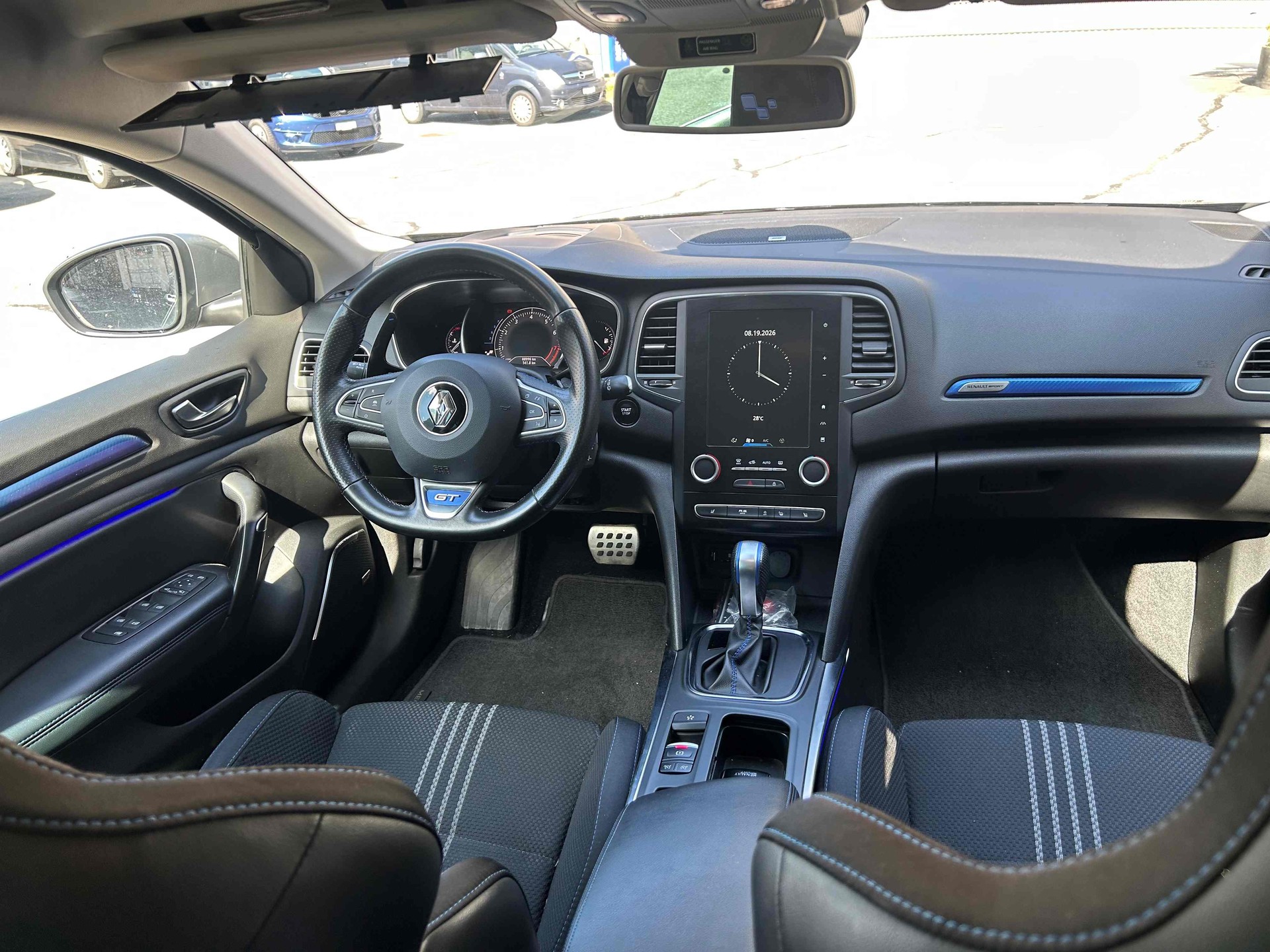 RENAULT Mégane Grandtour 1.6 16V Turbo GT EDC-image-6