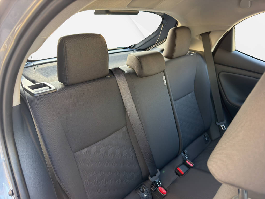 MAZDA 2 1.5 Hybrid Centre-Line-image-7