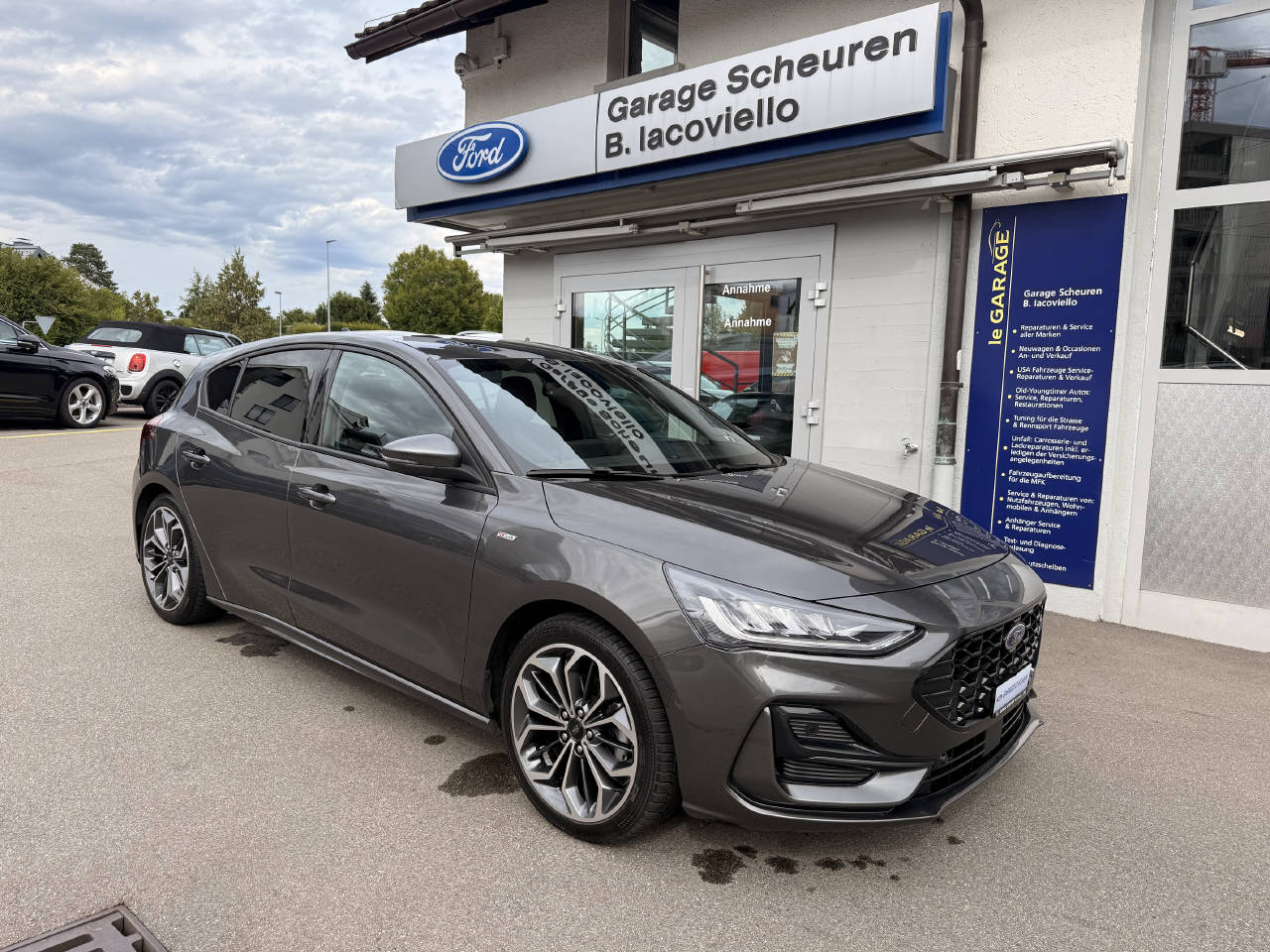 FORD Focus 1.0i EcoB Hybrid 155 ST-Line X — slika 1