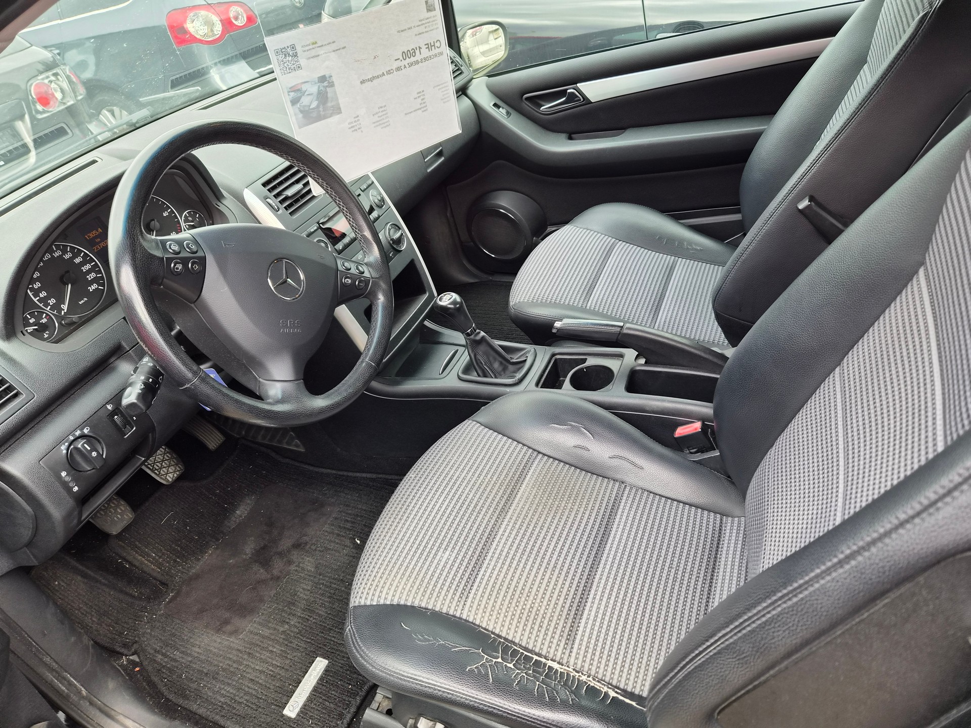 MERCEDES-BENZ A 200 CDI Avantgarde-image-3