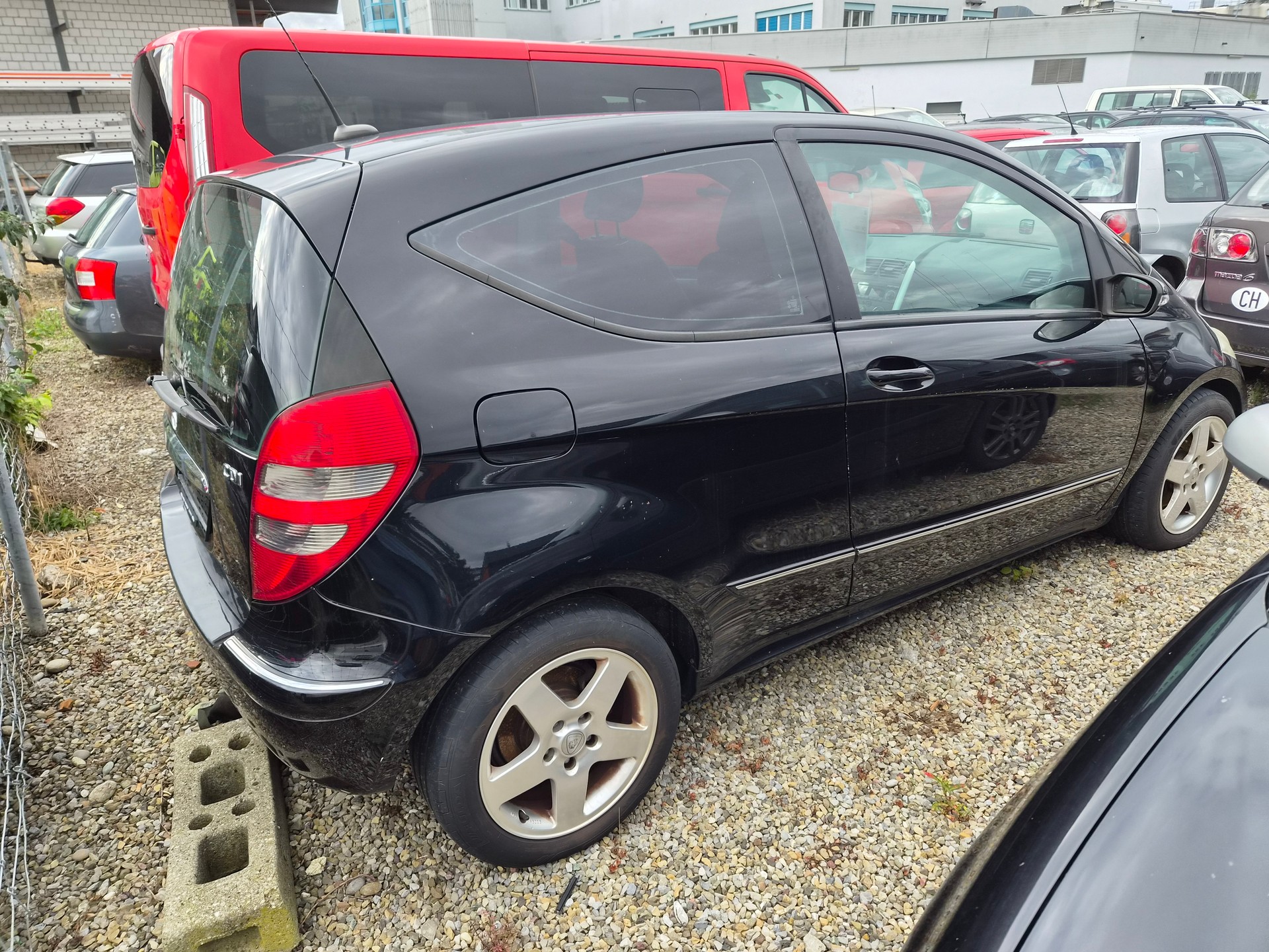 MERCEDES-BENZ A 200 CDI Avantgarde-image-2