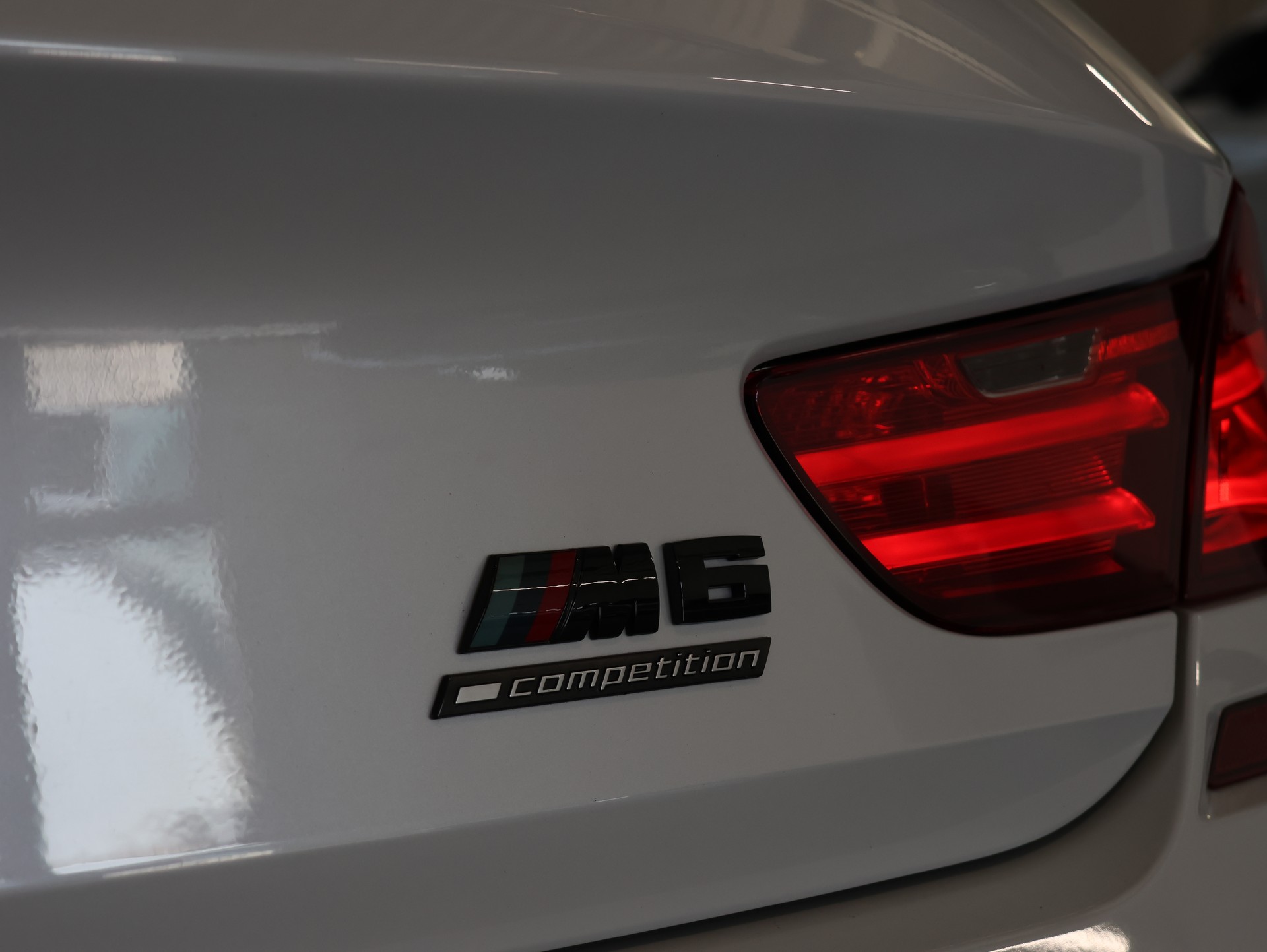 BMW M6 Gran Coupé Competition • INDIVIDUAL VOLL-LEDER •-image-41