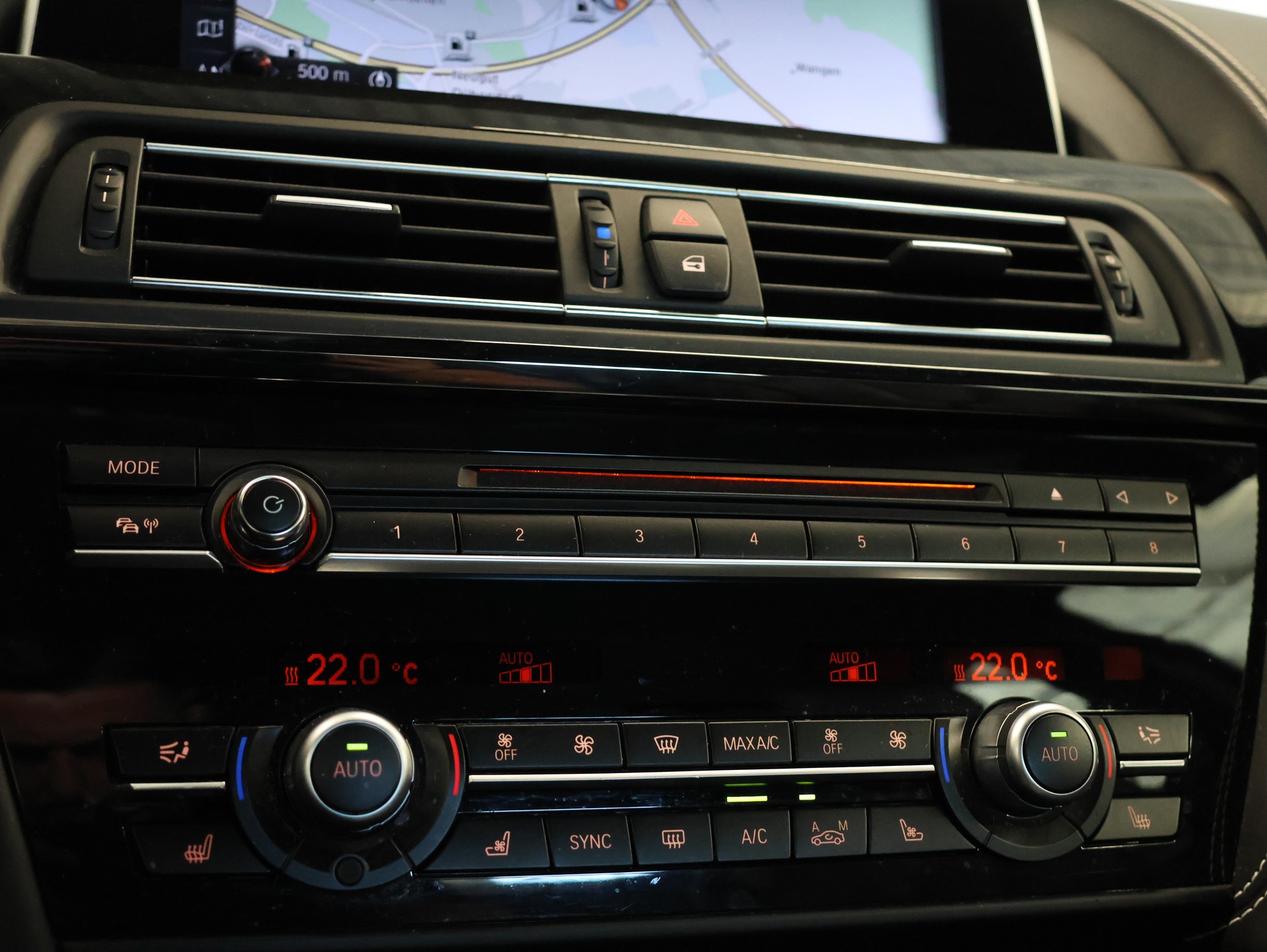 BMW M6 Gran Coupé Competition • INDIVIDUAL VOLL-LEDER •-image-28