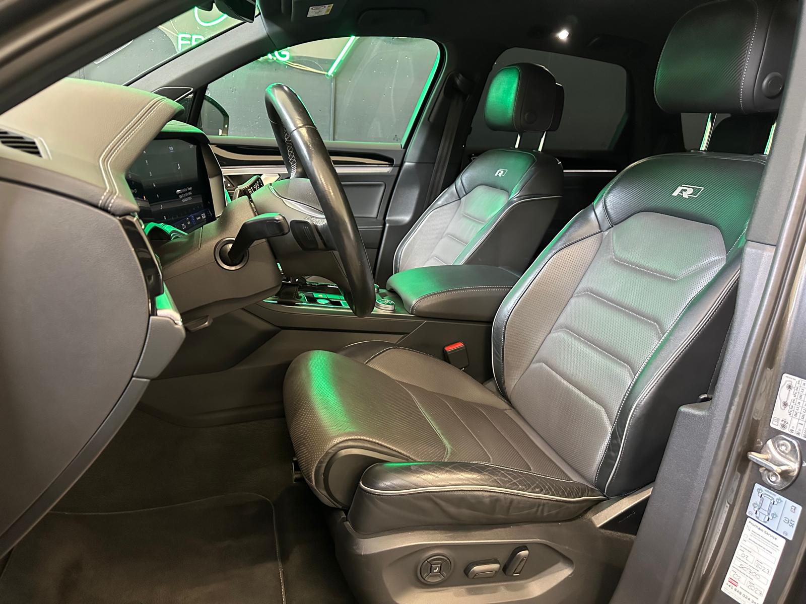 VW Touareg 3.0 TDI R Line Tiptronic *Attelage électrique *Carplay *2 jeux de roues-image-10