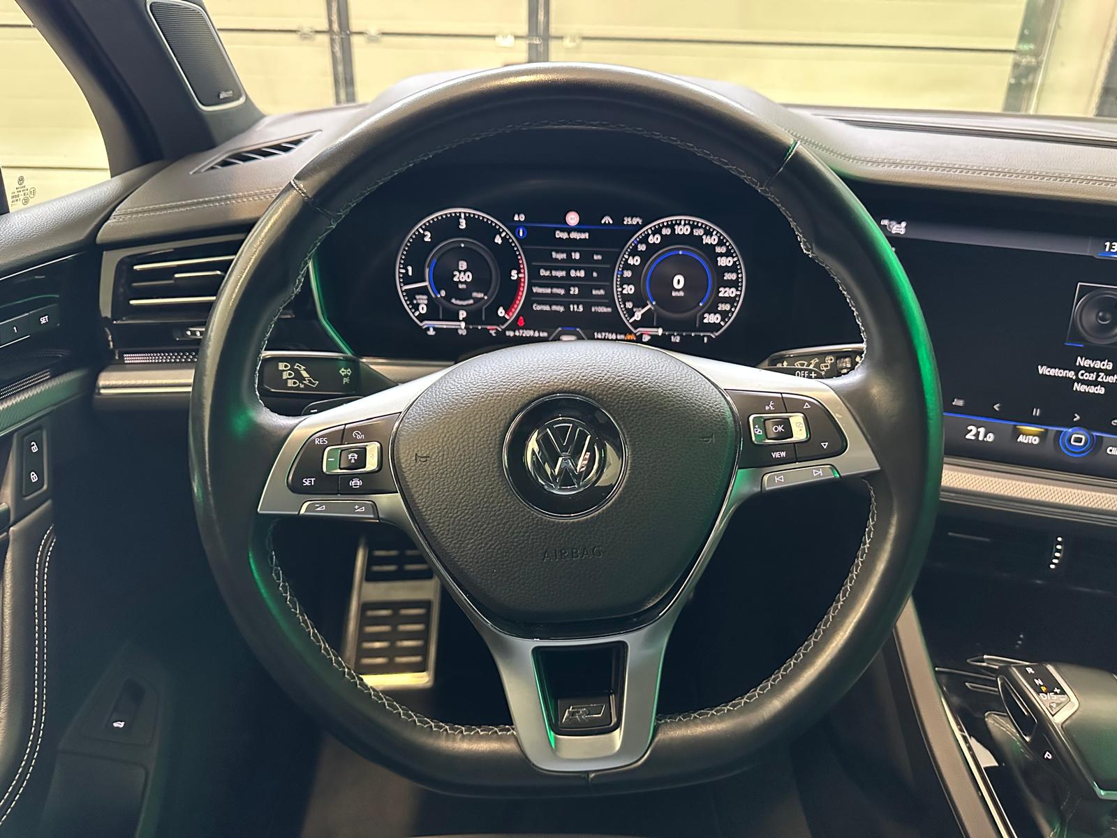 VW Touareg 3.0 TDI R Line Tiptronic *Attelage électrique *Carplay *2 jeux de roues-image-17