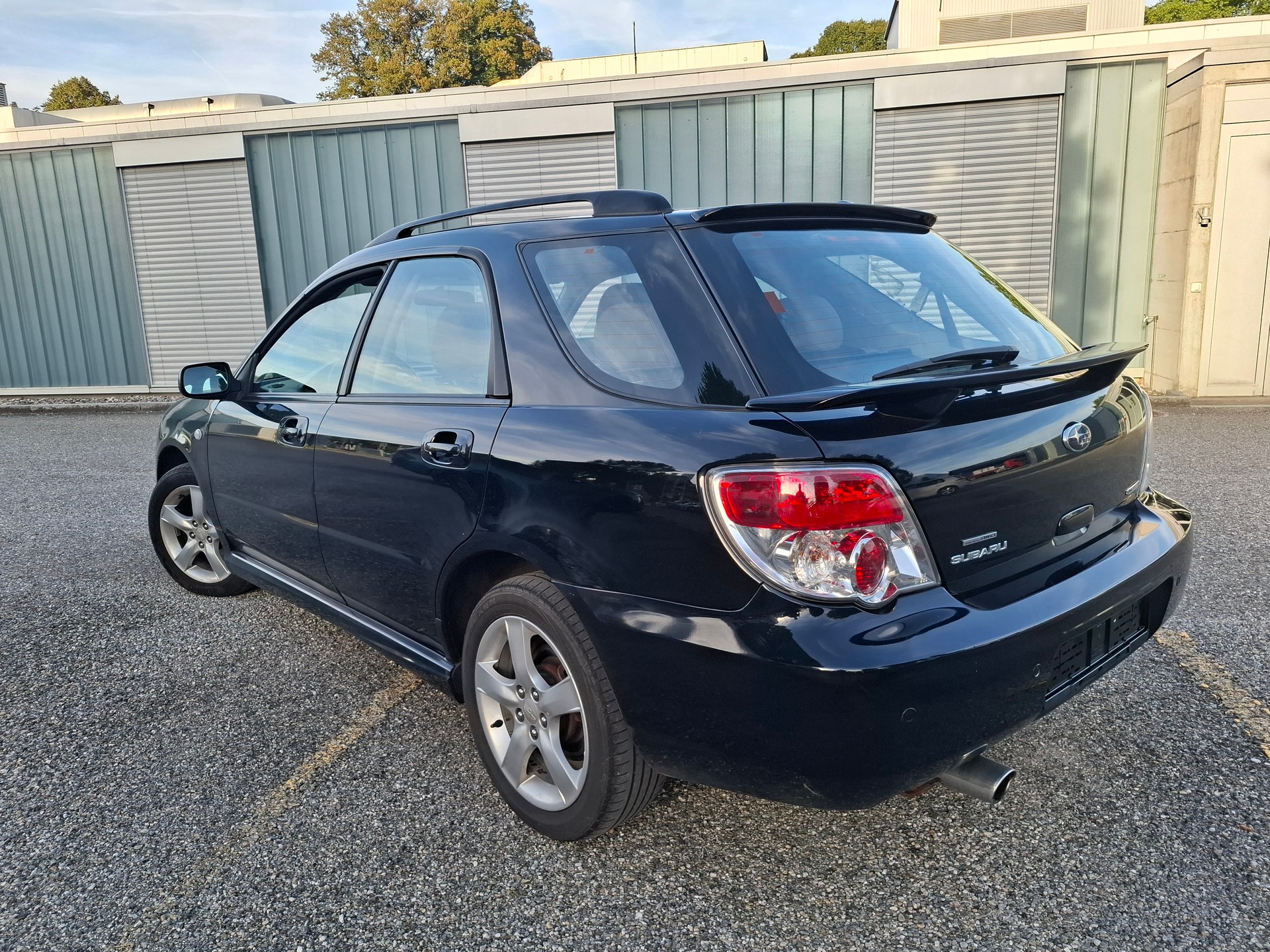SUBARU Impreza 2.0R-image-3