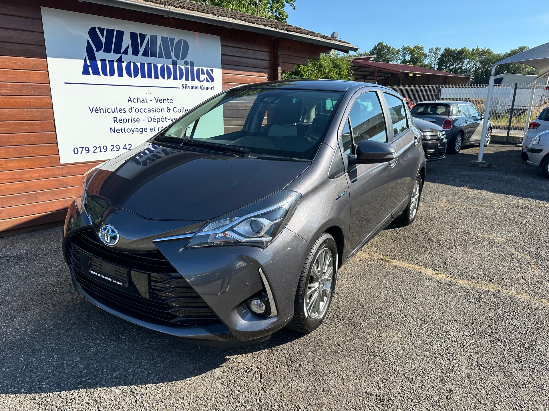 TOYOTA Yaris 1.5 VVT-i Hybrid Comfort e-CVT