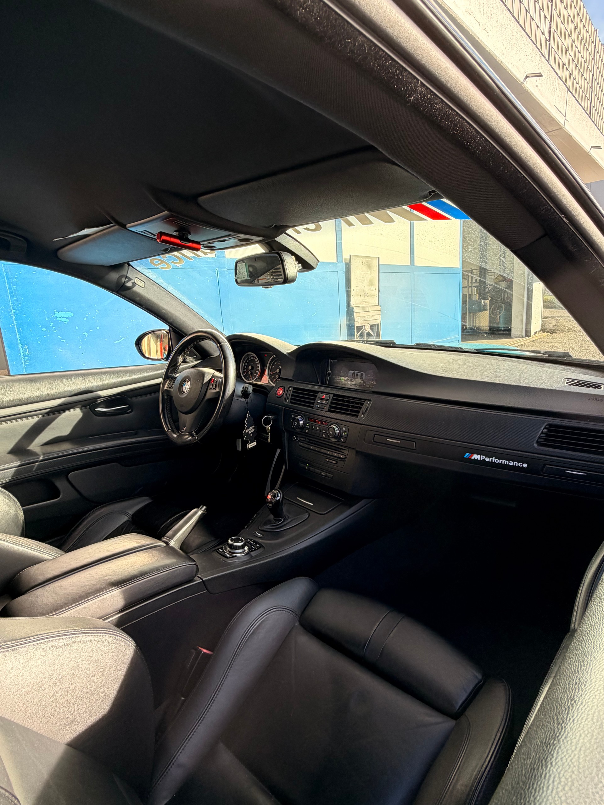 BMW M3-image-3