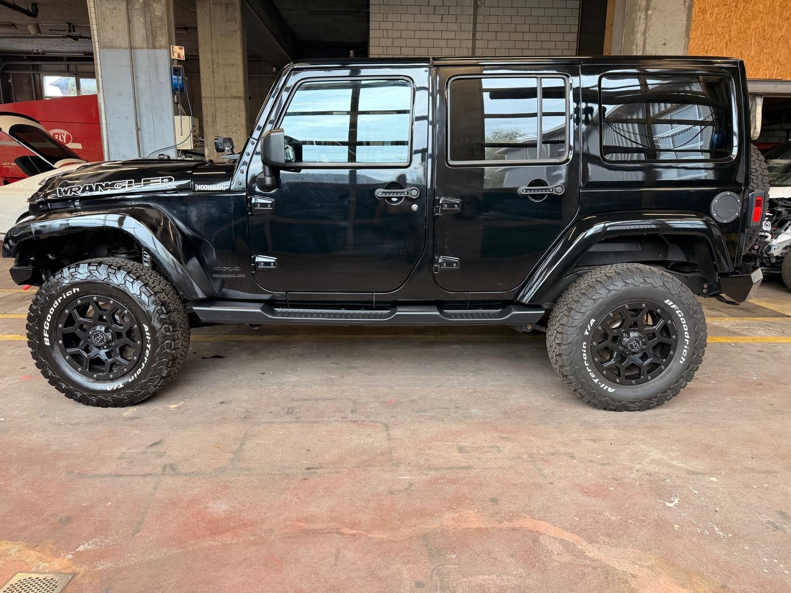 JEEP Wrangler 2.8CRD Unlimited Automatik-image-4