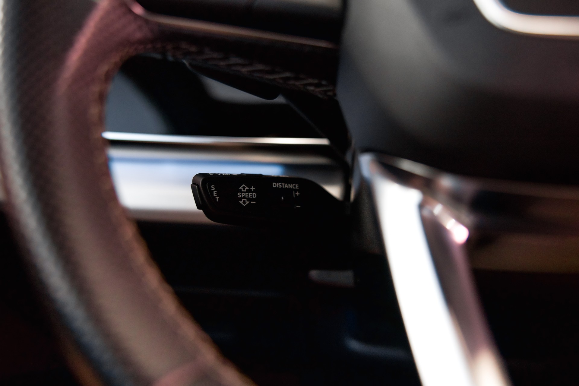 AUDI SQ7 TFSI quattro tiptronic-image-26
