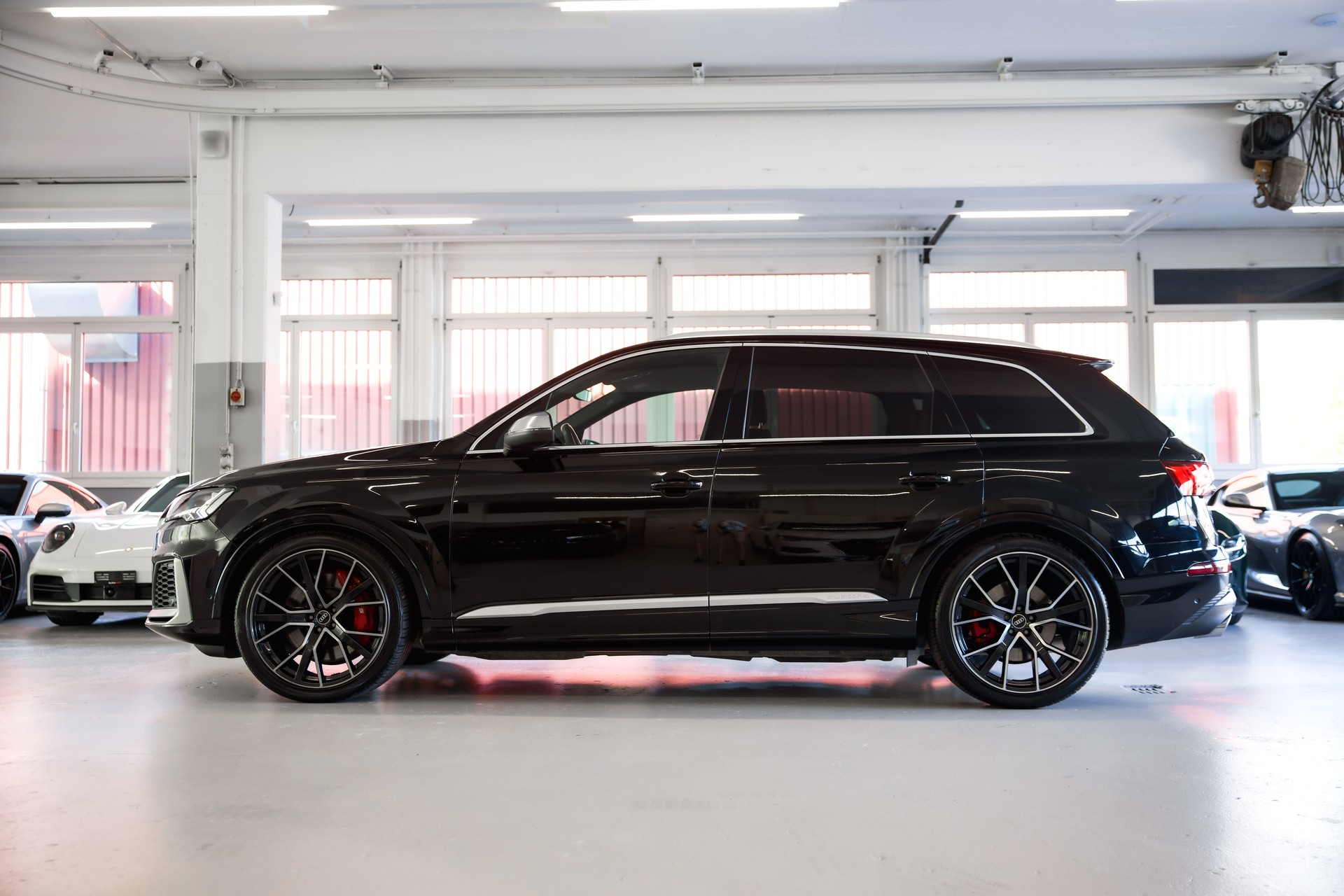 AUDI SQ7 TFSI quattro tiptronic-image-4