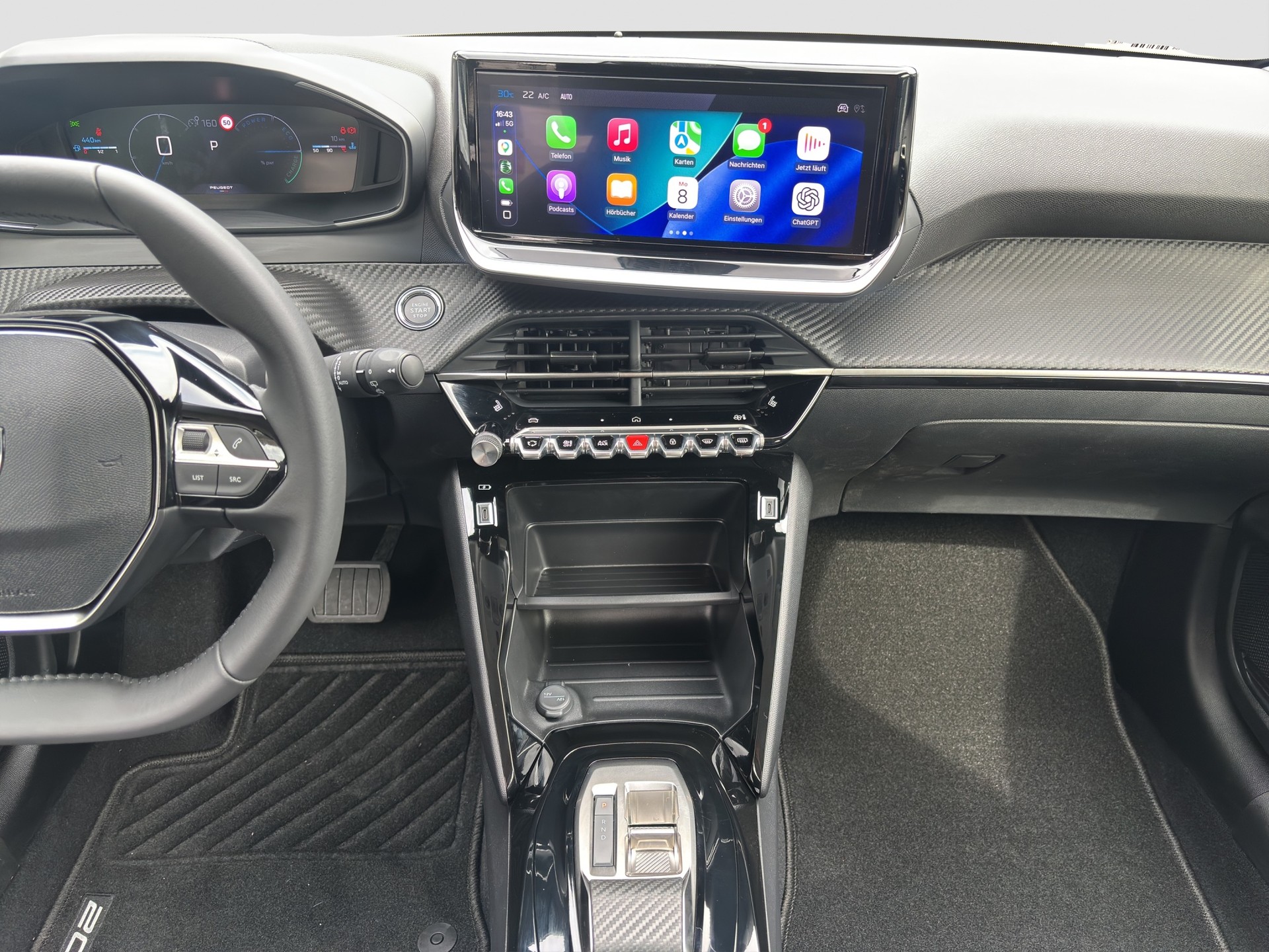 PEUGEOT 208 1.2 MHEV 110 Allure-image-6