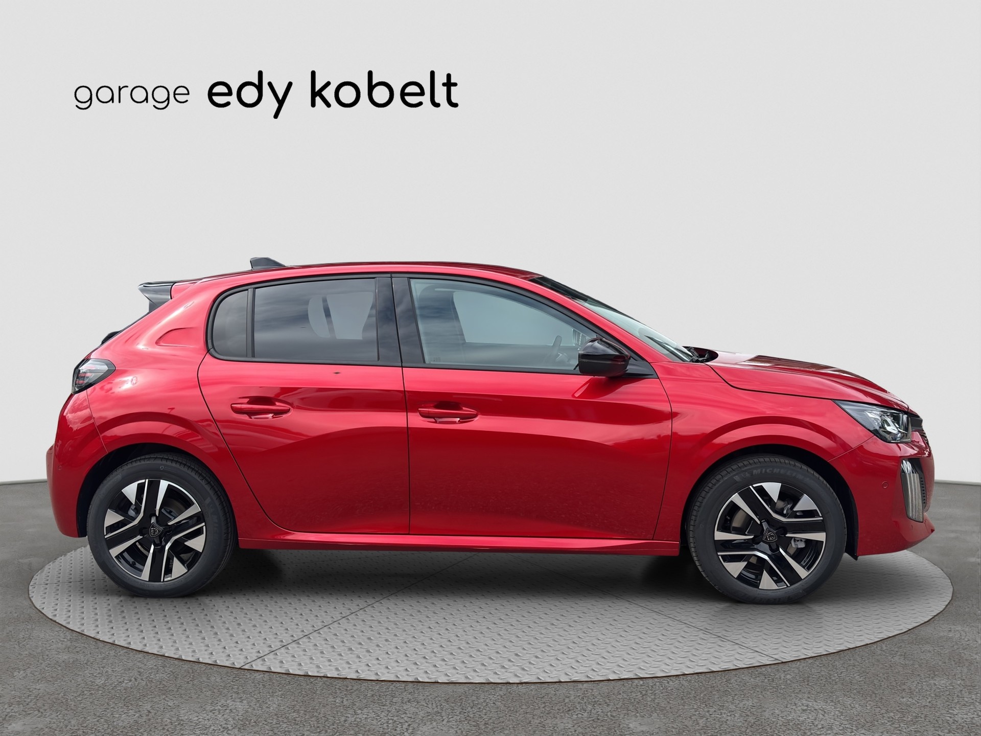 PEUGEOT 208 1.2 MHEV 110 Allure-image-21