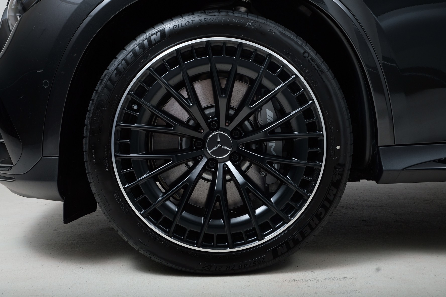 MERCEDES-BENZ GLC-Klasse X254 GLC 53 AMG 4matic+ Me.-Fzg.-showroom-element-2
