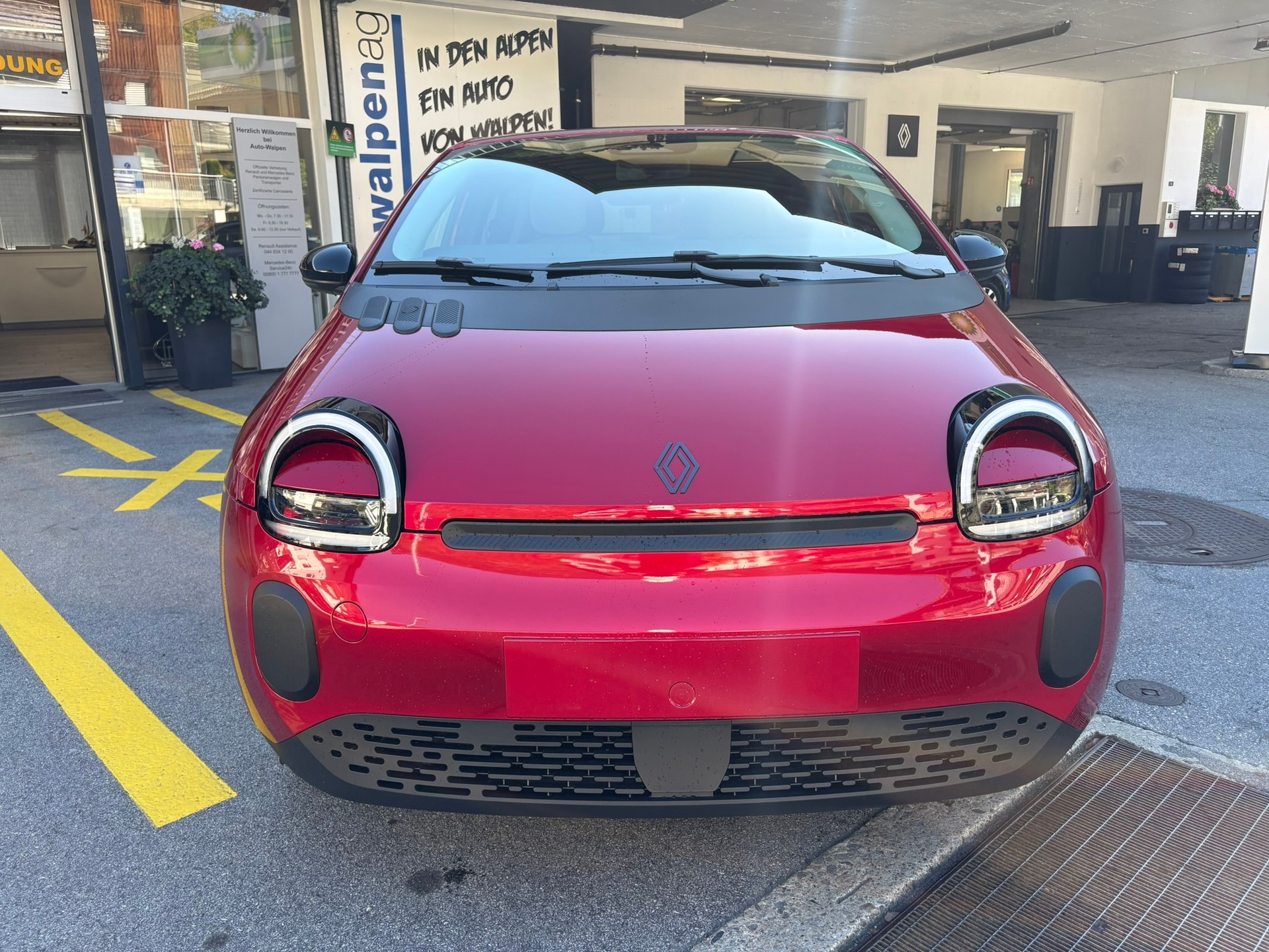 RENAULT Twingo E-Tech 27kWh Techno-image-1