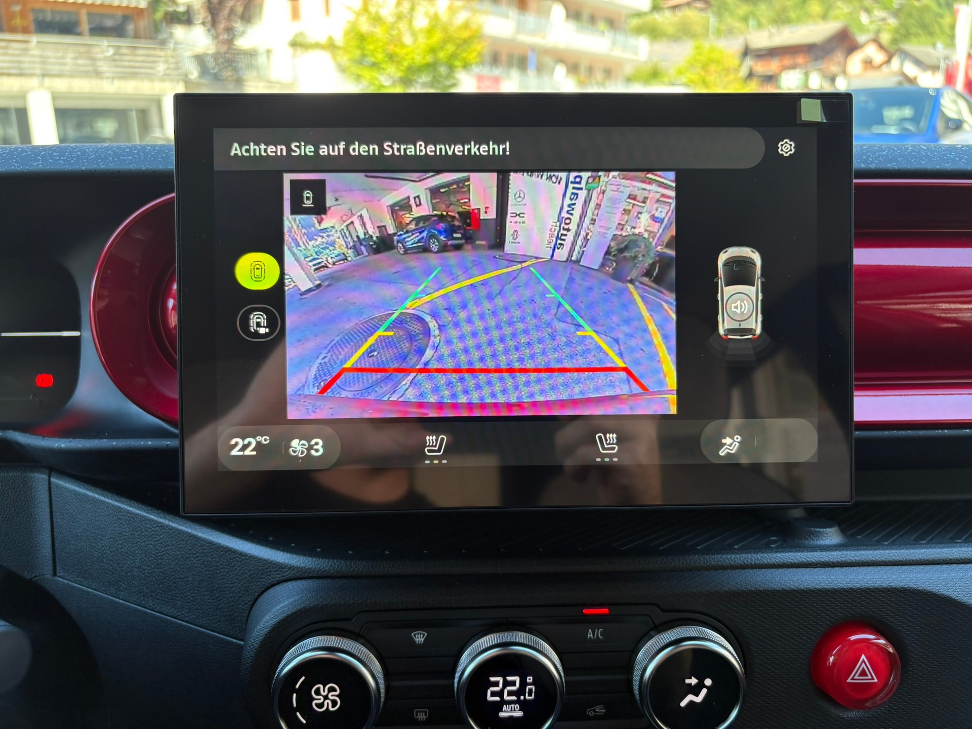 RENAULT Twingo E-Tech 27kWh Techno-image-10
