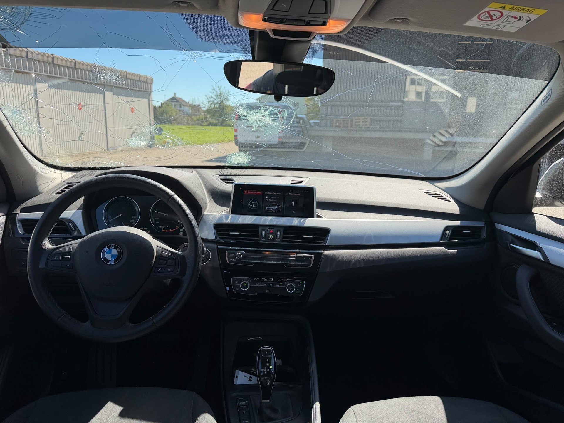 BMW X1 xDrive 18d Sport Line Fleet Edition Steptronic-image-8