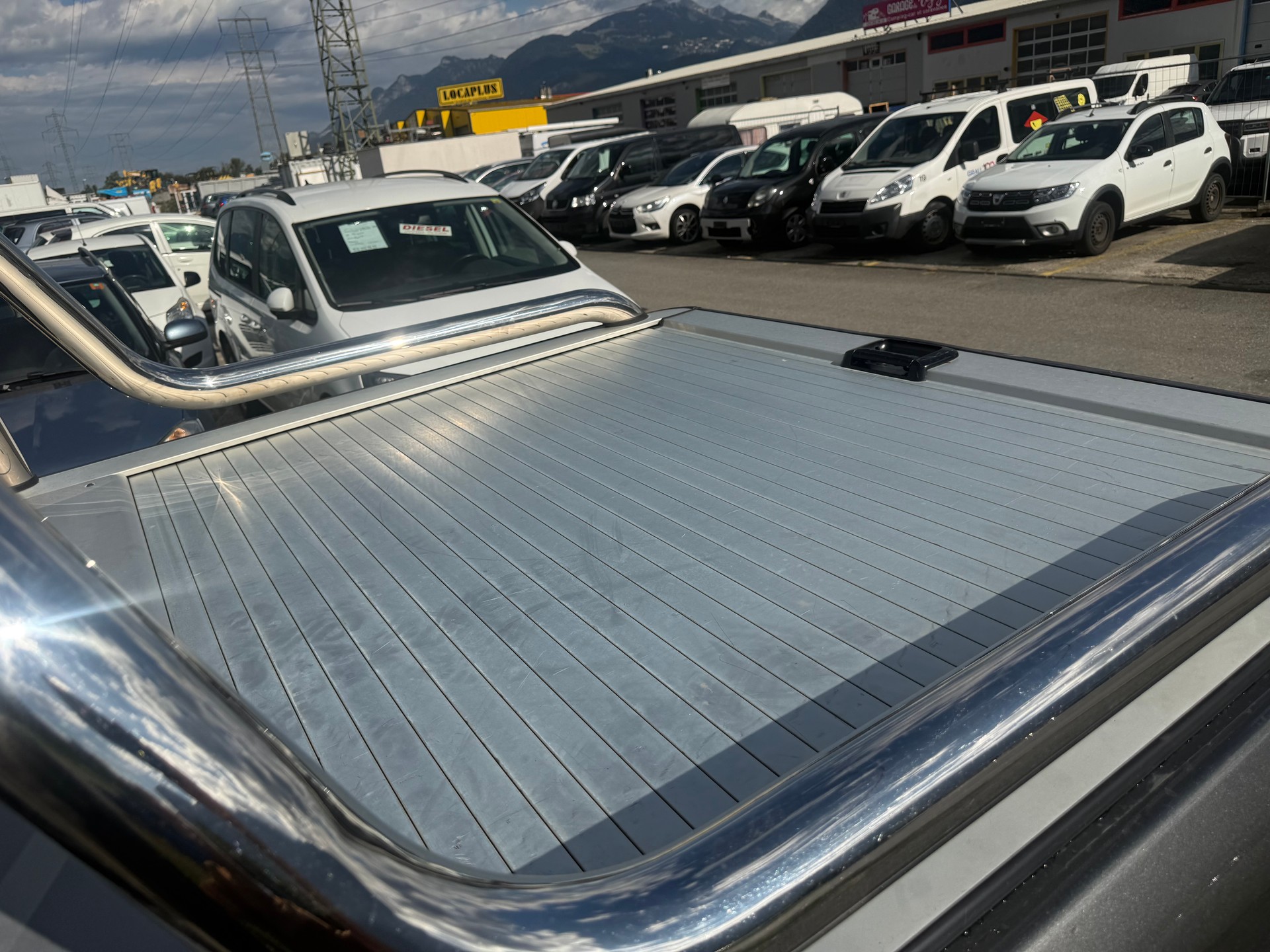 VW Amarok 3.0TDI Highline 4Motion Automatic-image-8