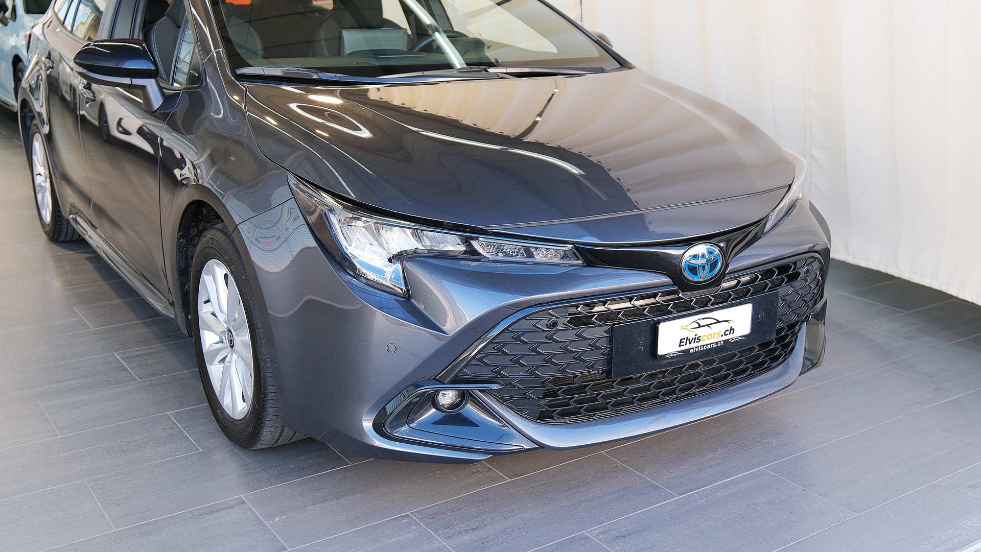 TOYOTA Corolla Touring Sports 2.0 HSD Trend e-CVT-image-28