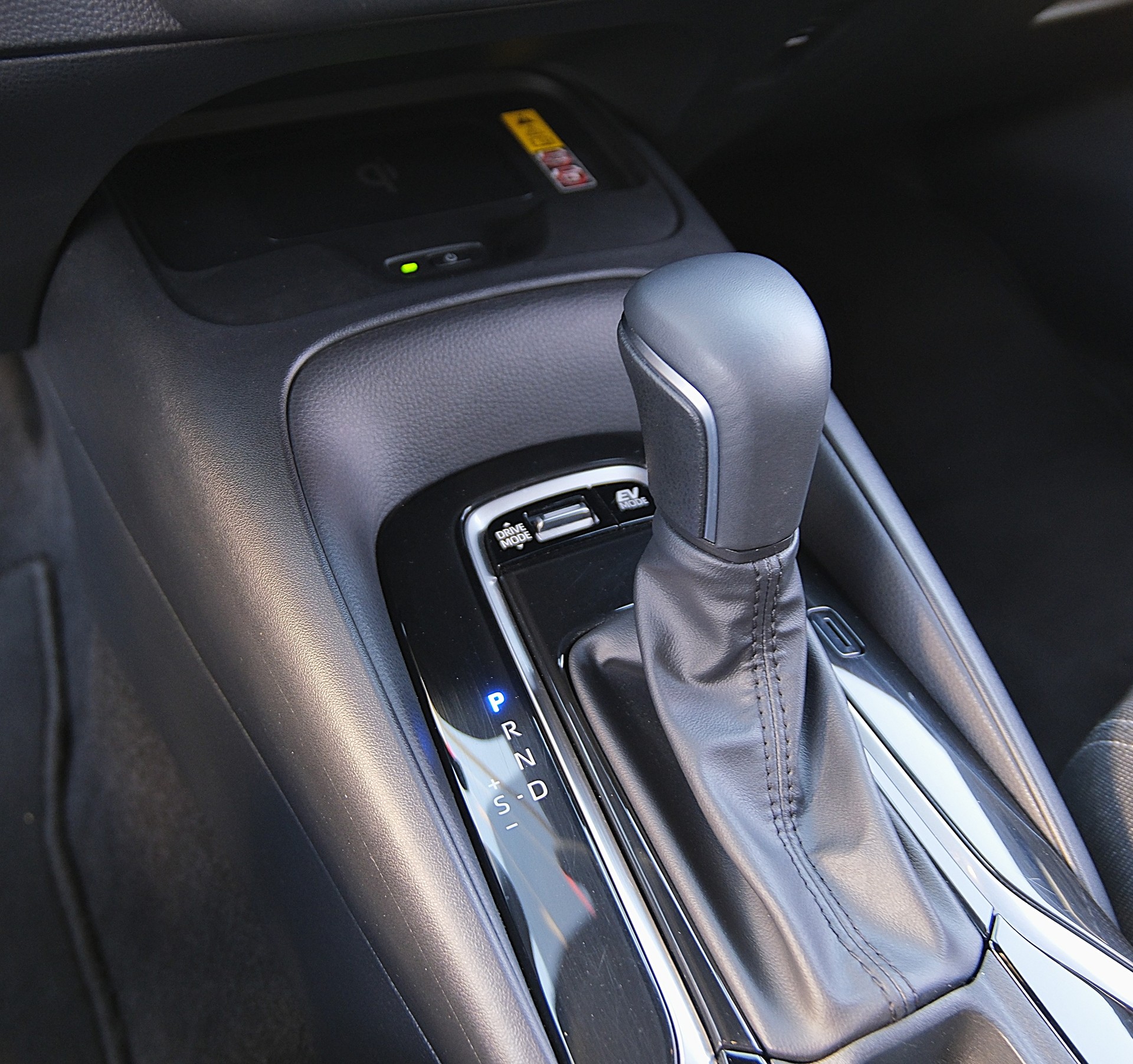 TOYOTA Corolla Touring Sports 2.0 HSD Trend e-CVT-image-19