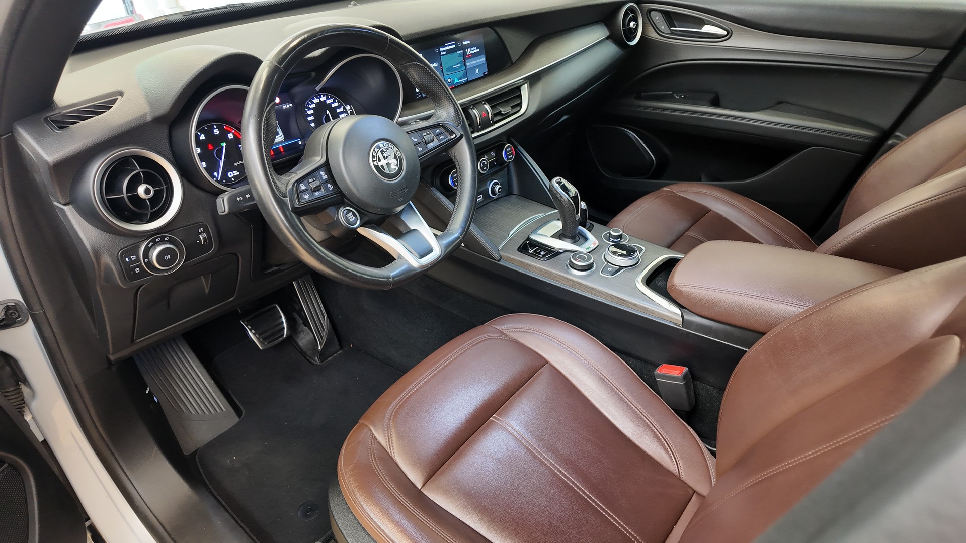 ALFA ROMEO Stelvio 2.0 Q4 280-image-12